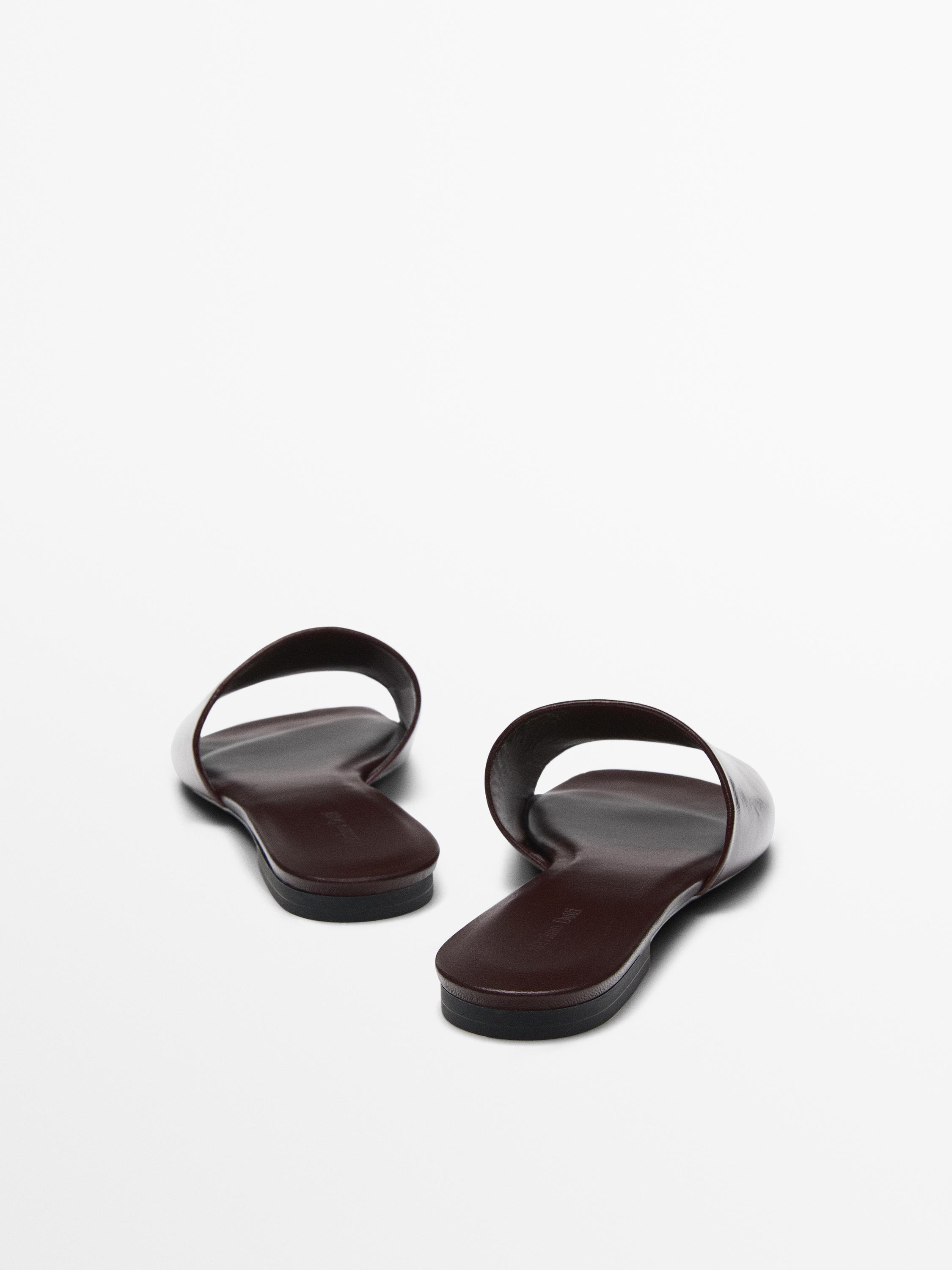 Leather vamp sandals