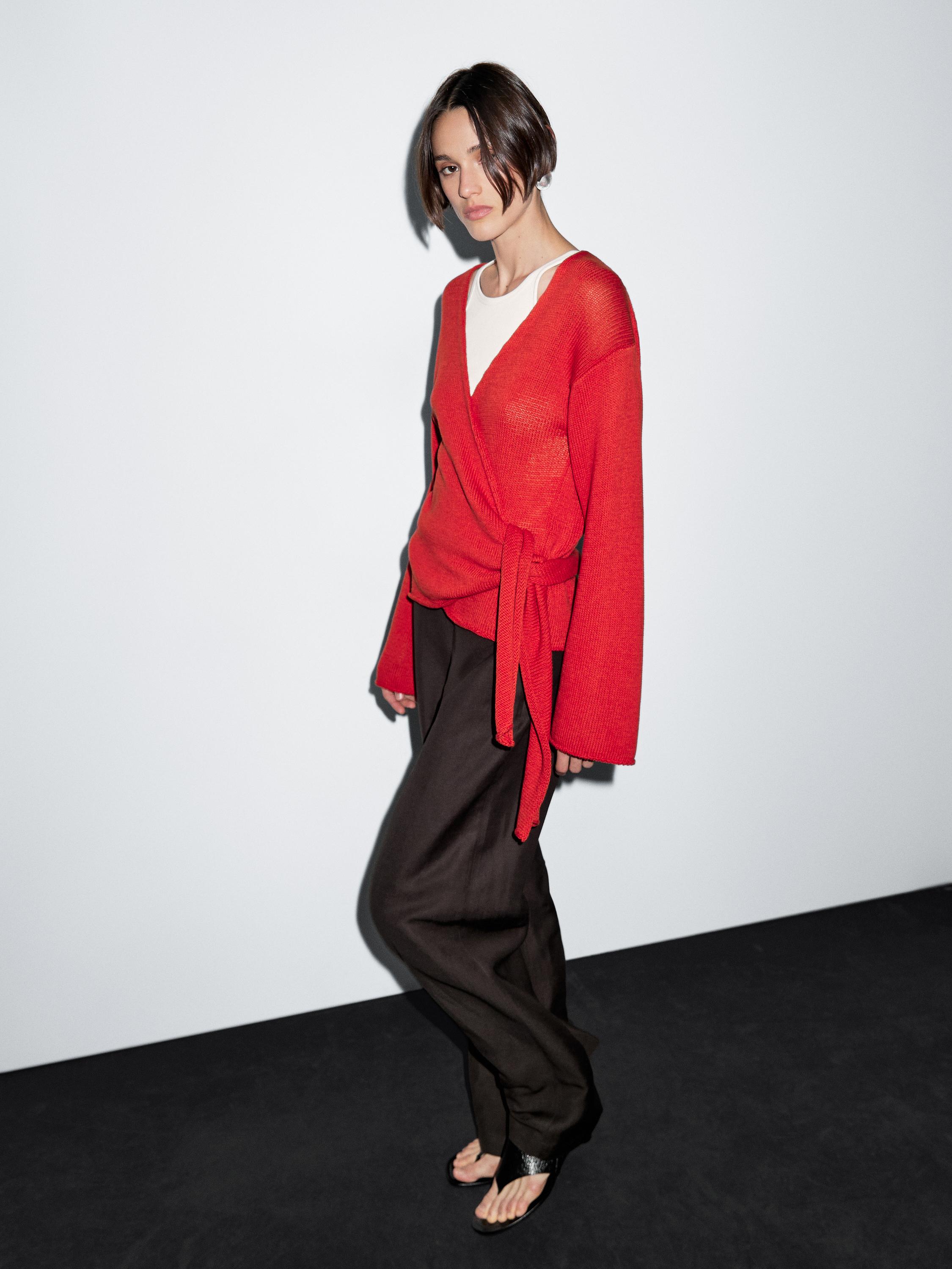 Cardigan in maglia con cintura
