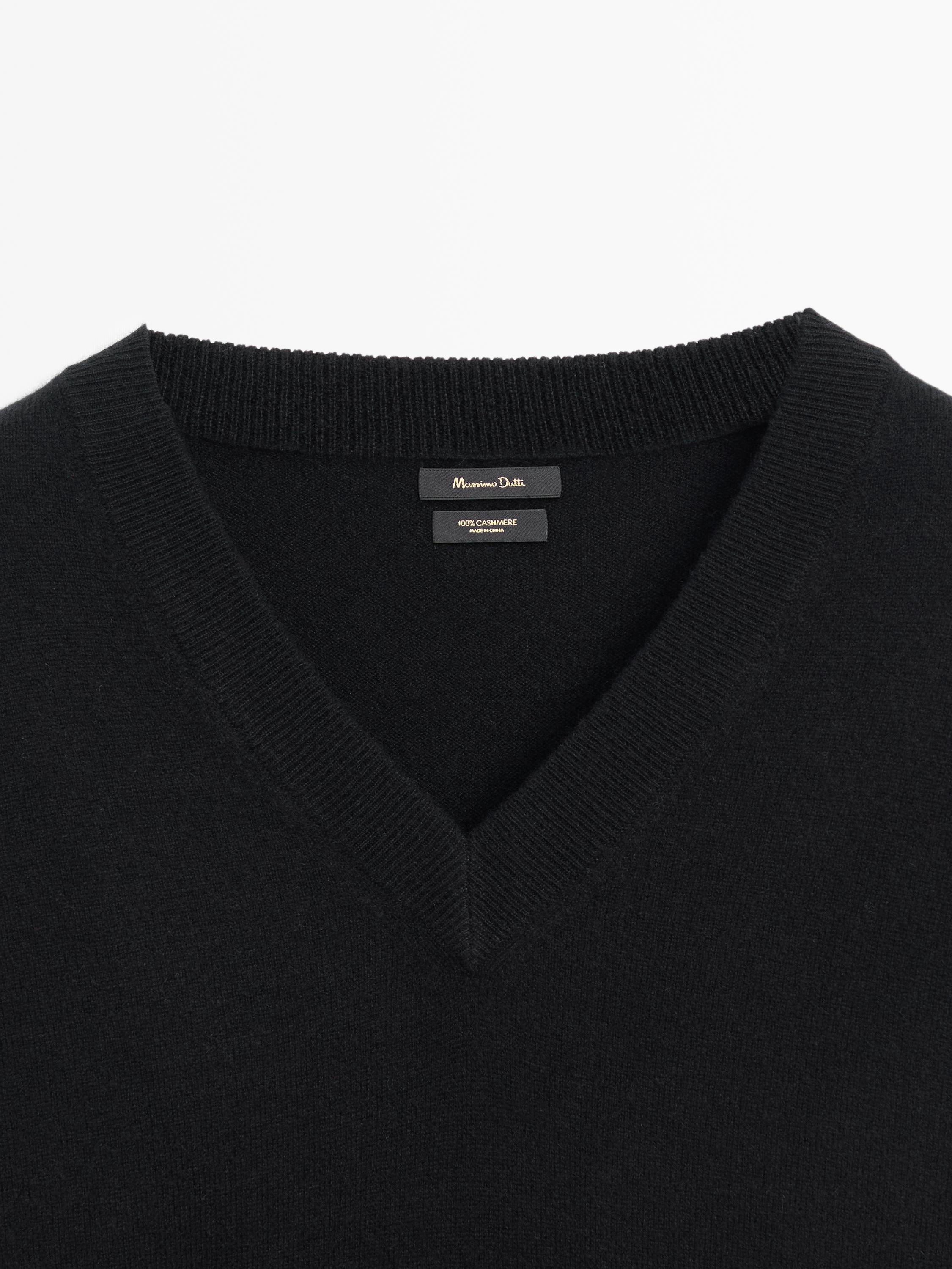 Knit 100% cashmere V-neck sweater