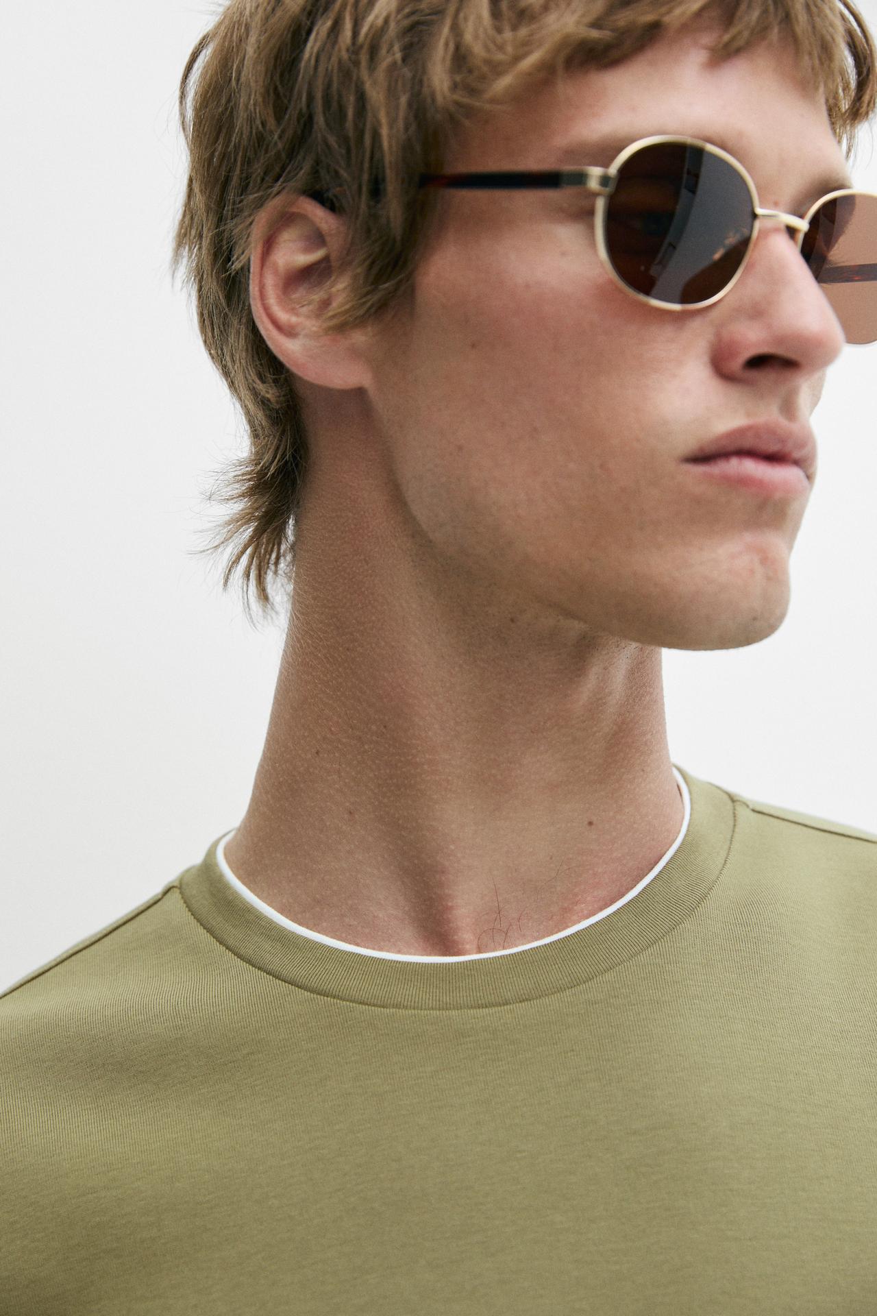 100% cotton layered collar T-shirt — GREEN