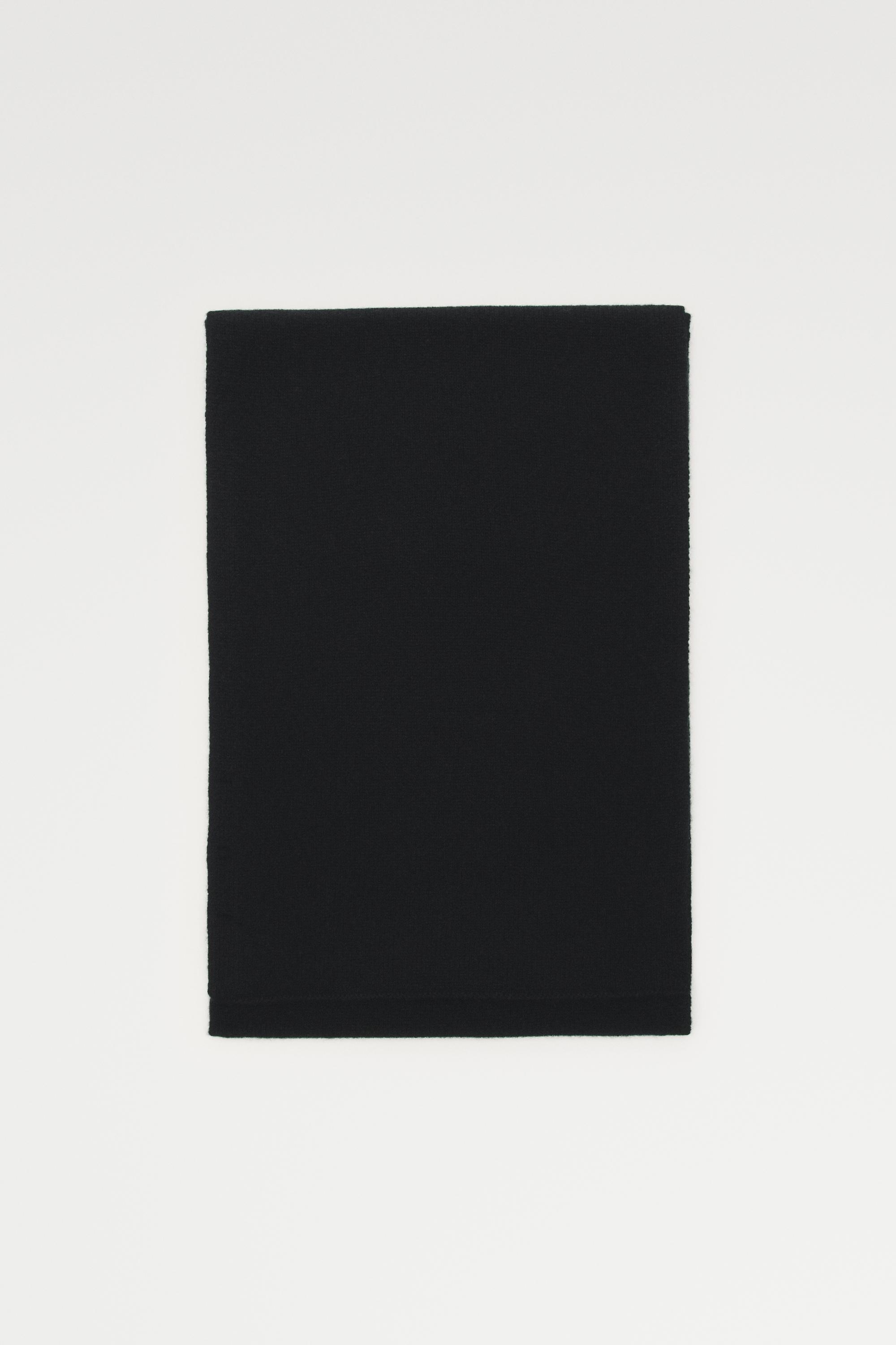 100% cashmere scarf — BLACK