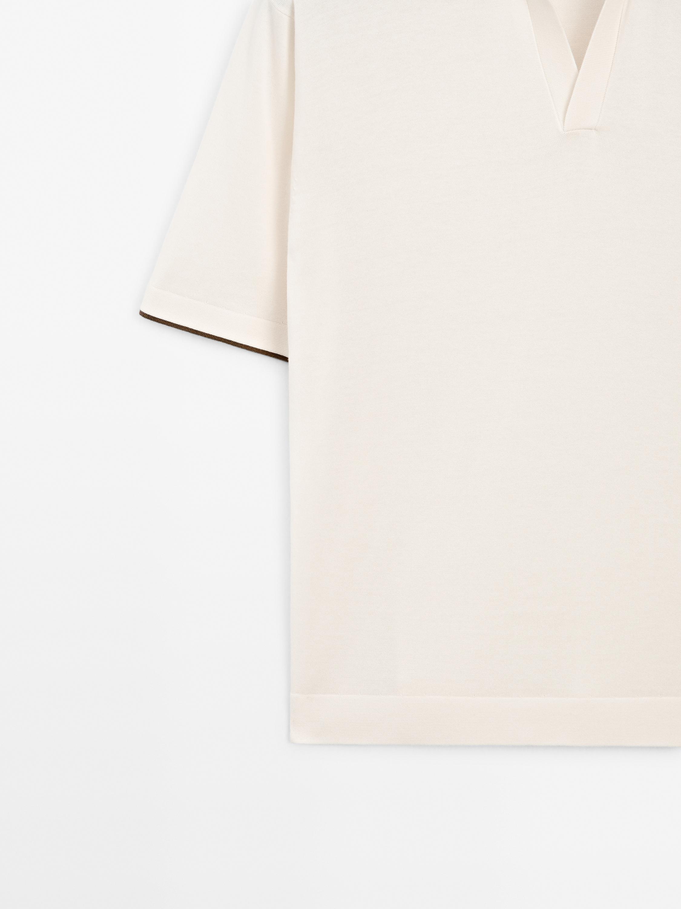 Polo en maille détail contrastant