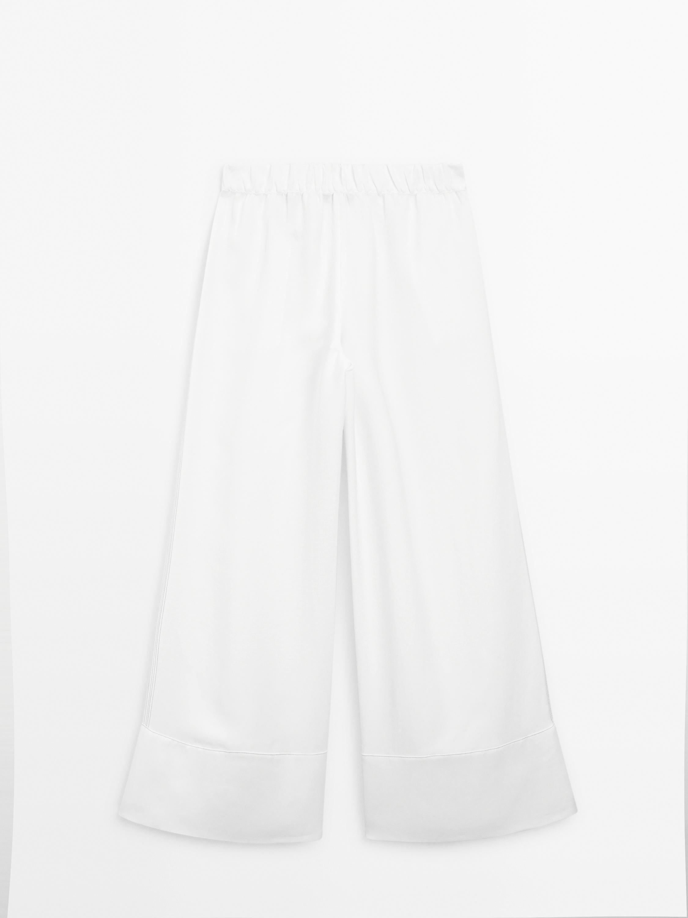 Wide-leg trousers with contrast topstitching