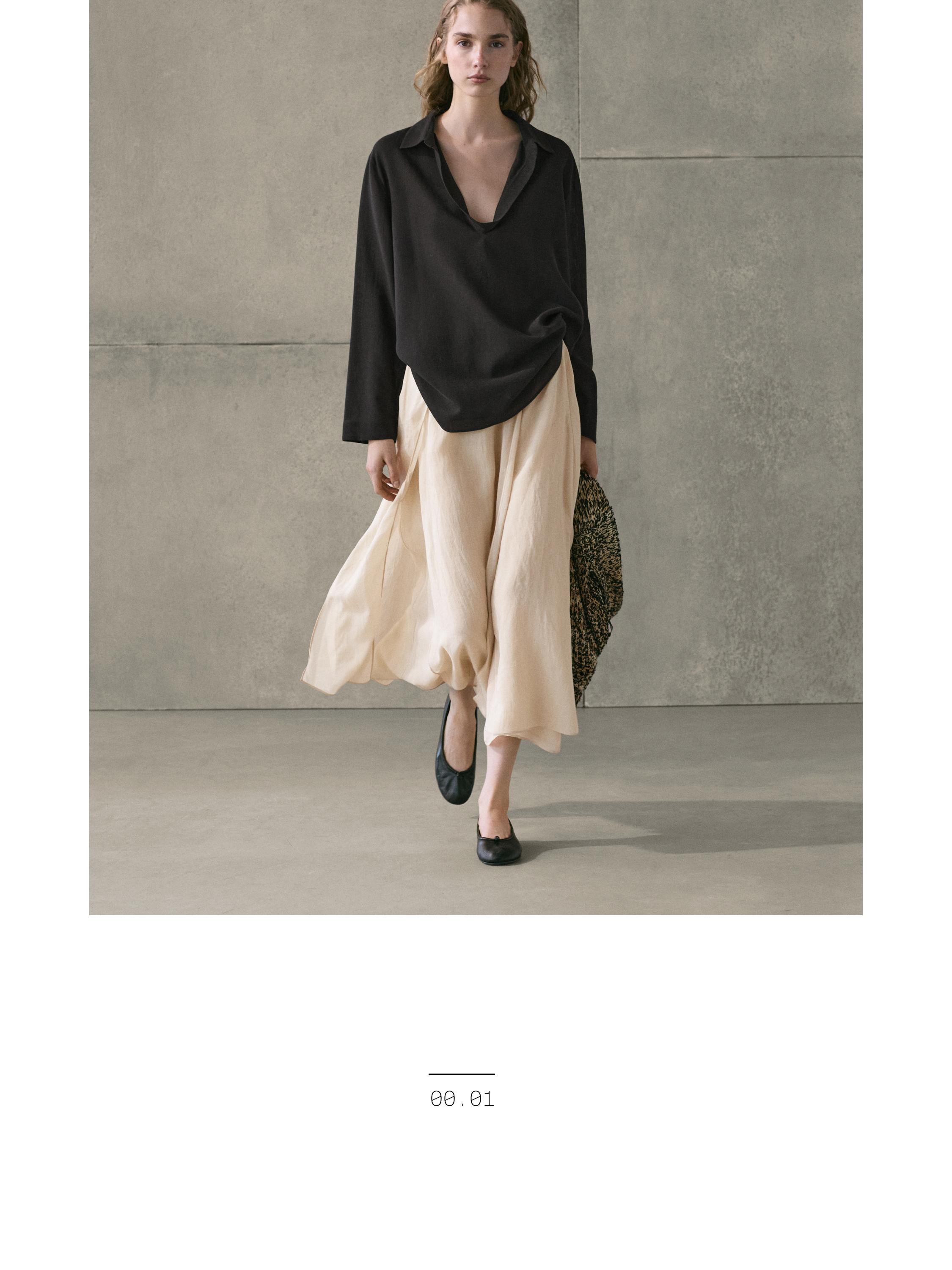 Flowing cotton blend V-neck shirt — BROWN