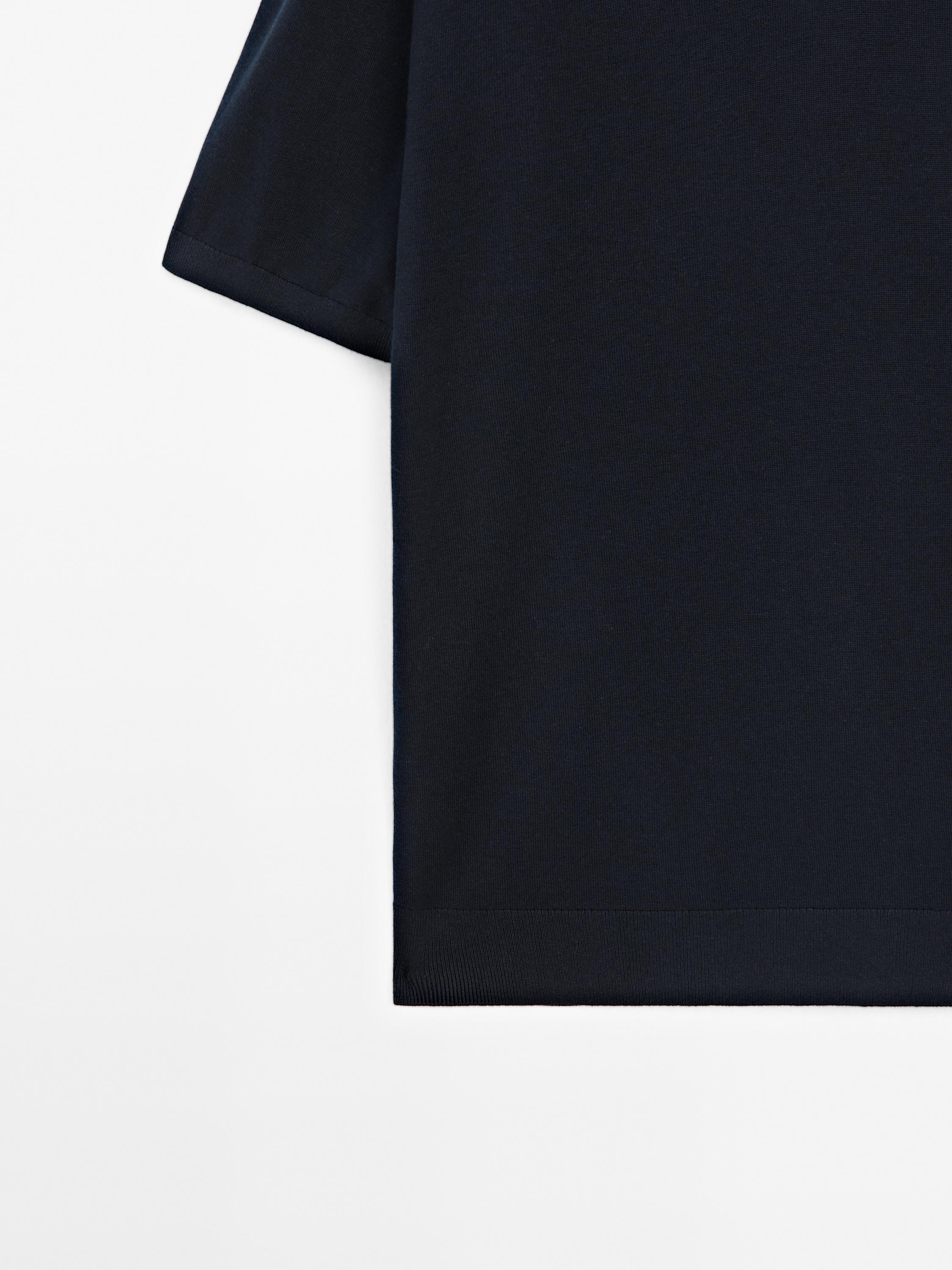 Short sleeve V-neck polo sweater