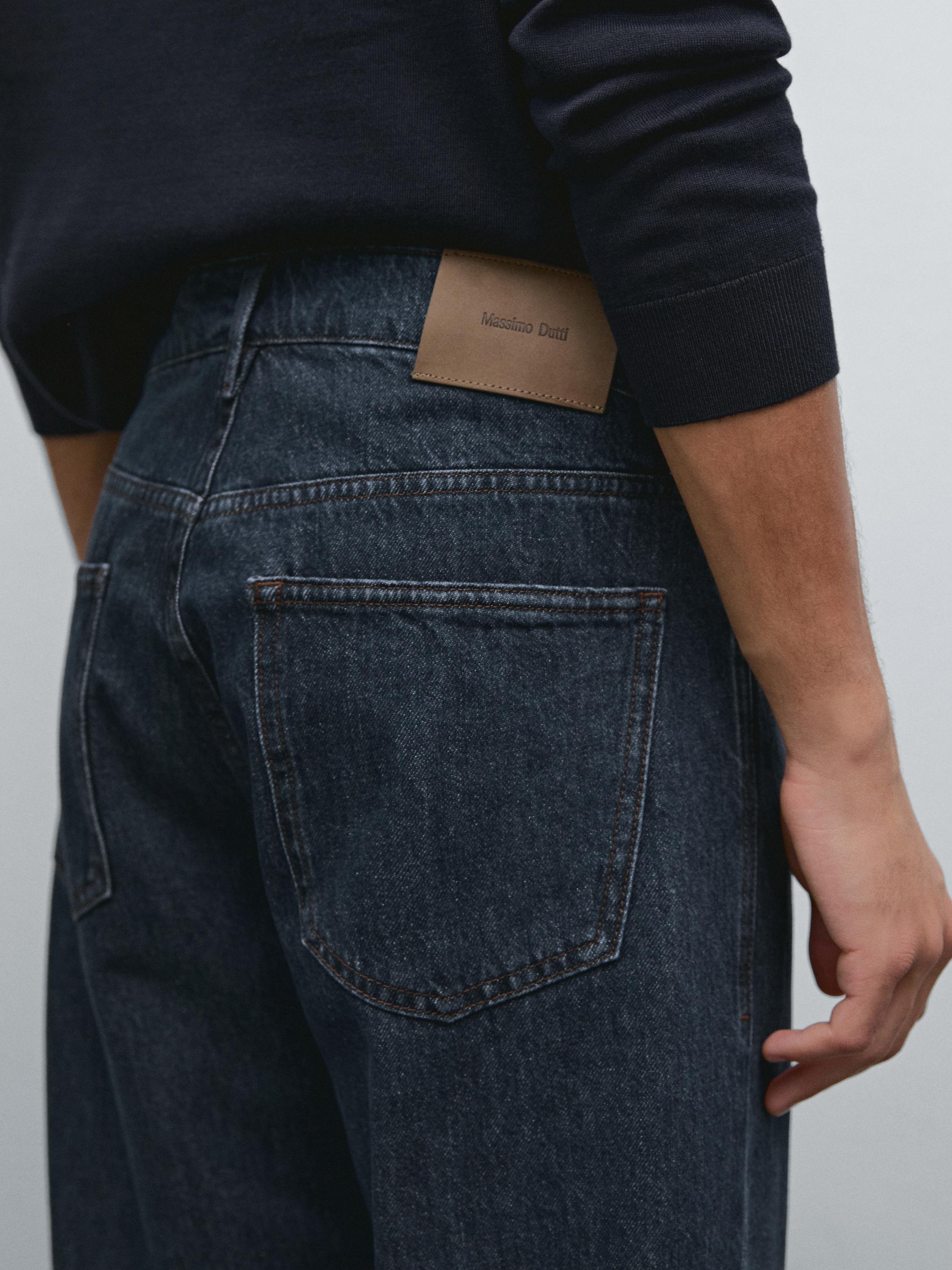 Slim fit jeans