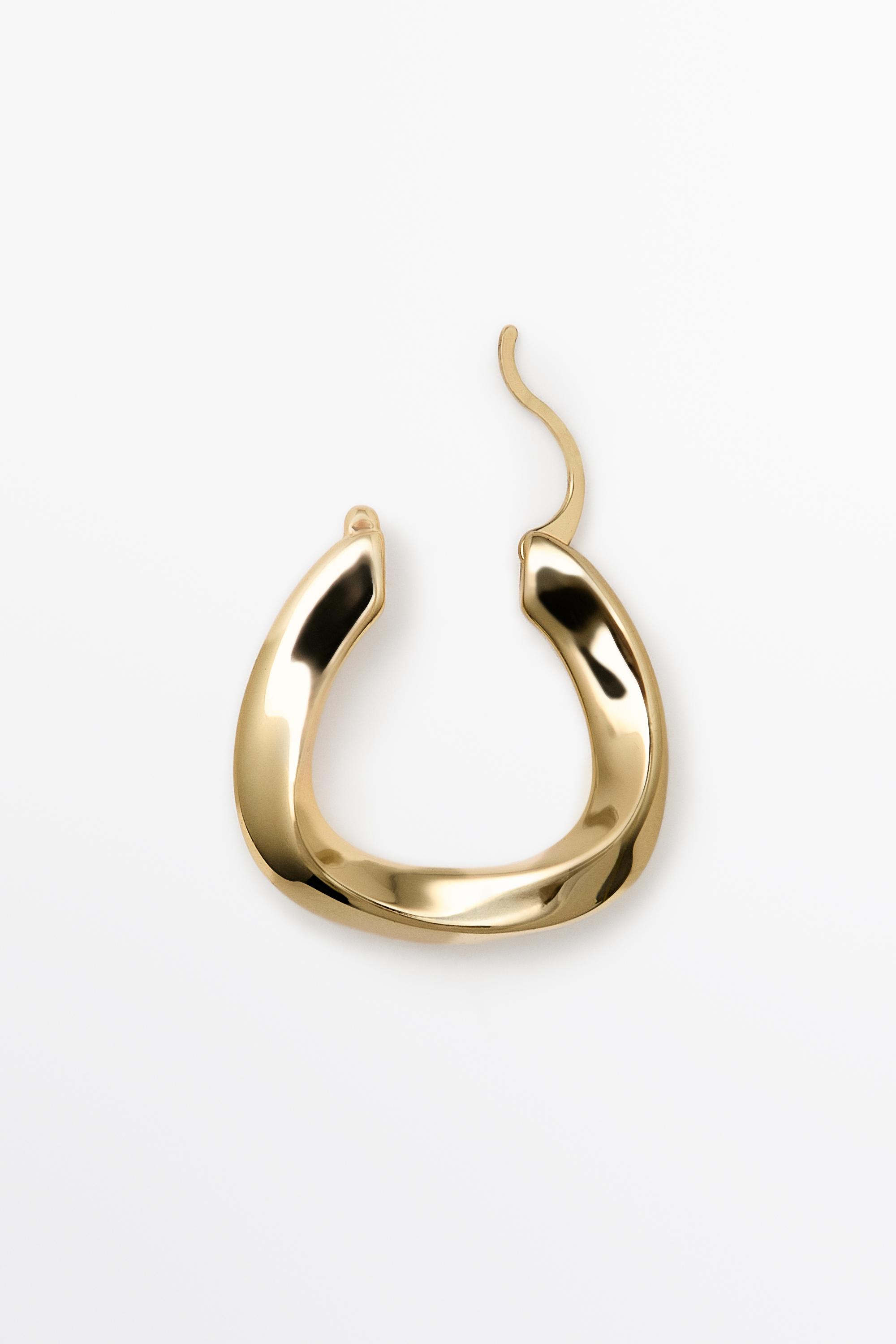 Triangular hoop earrings — GOLDEN