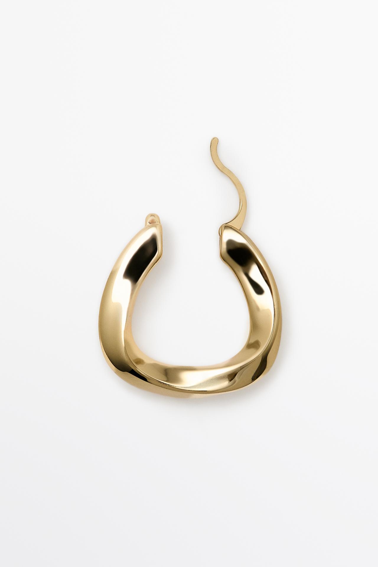 Triangular hoop earrings — GOLDEN