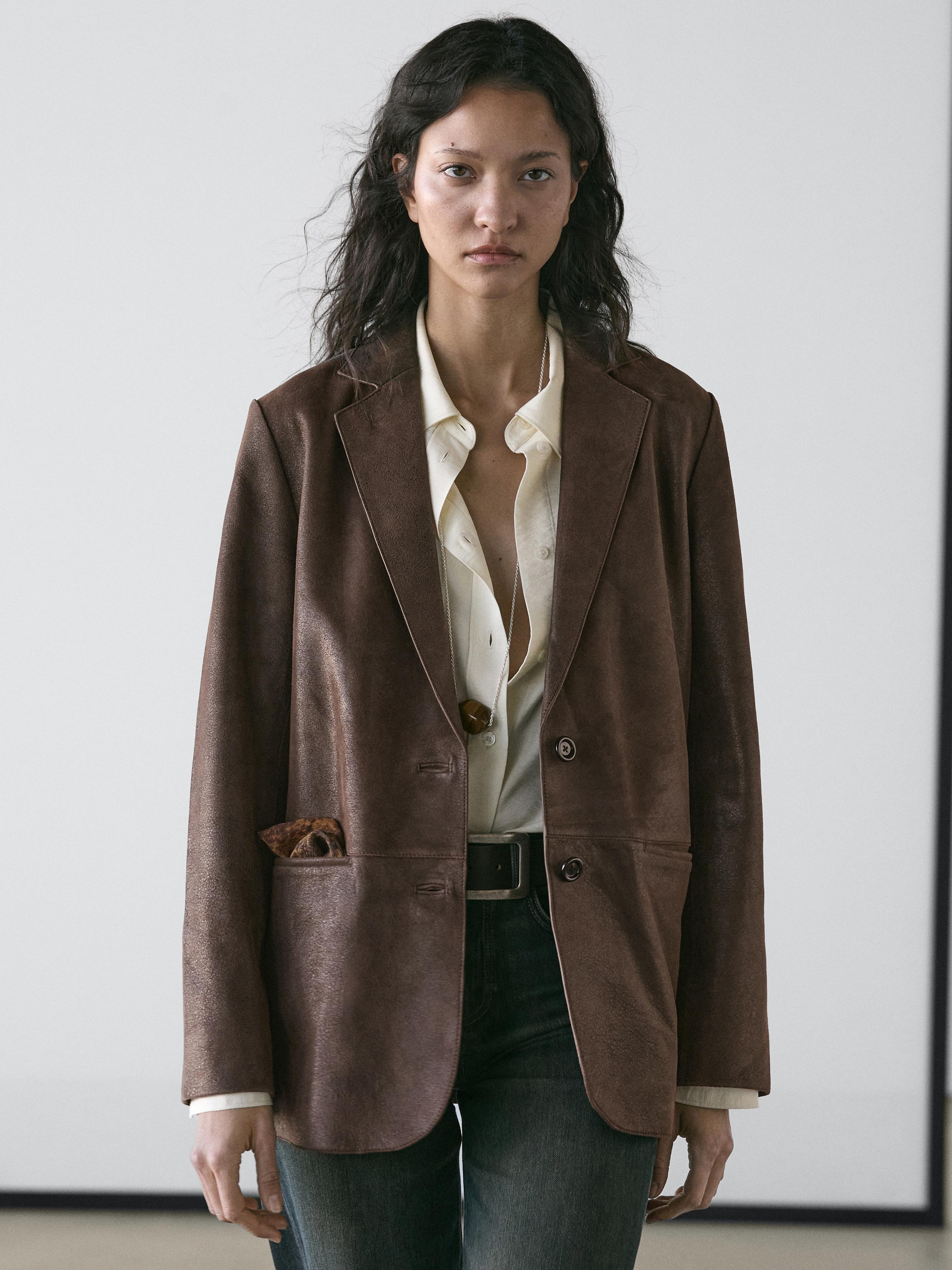 Americana solapa piel ante