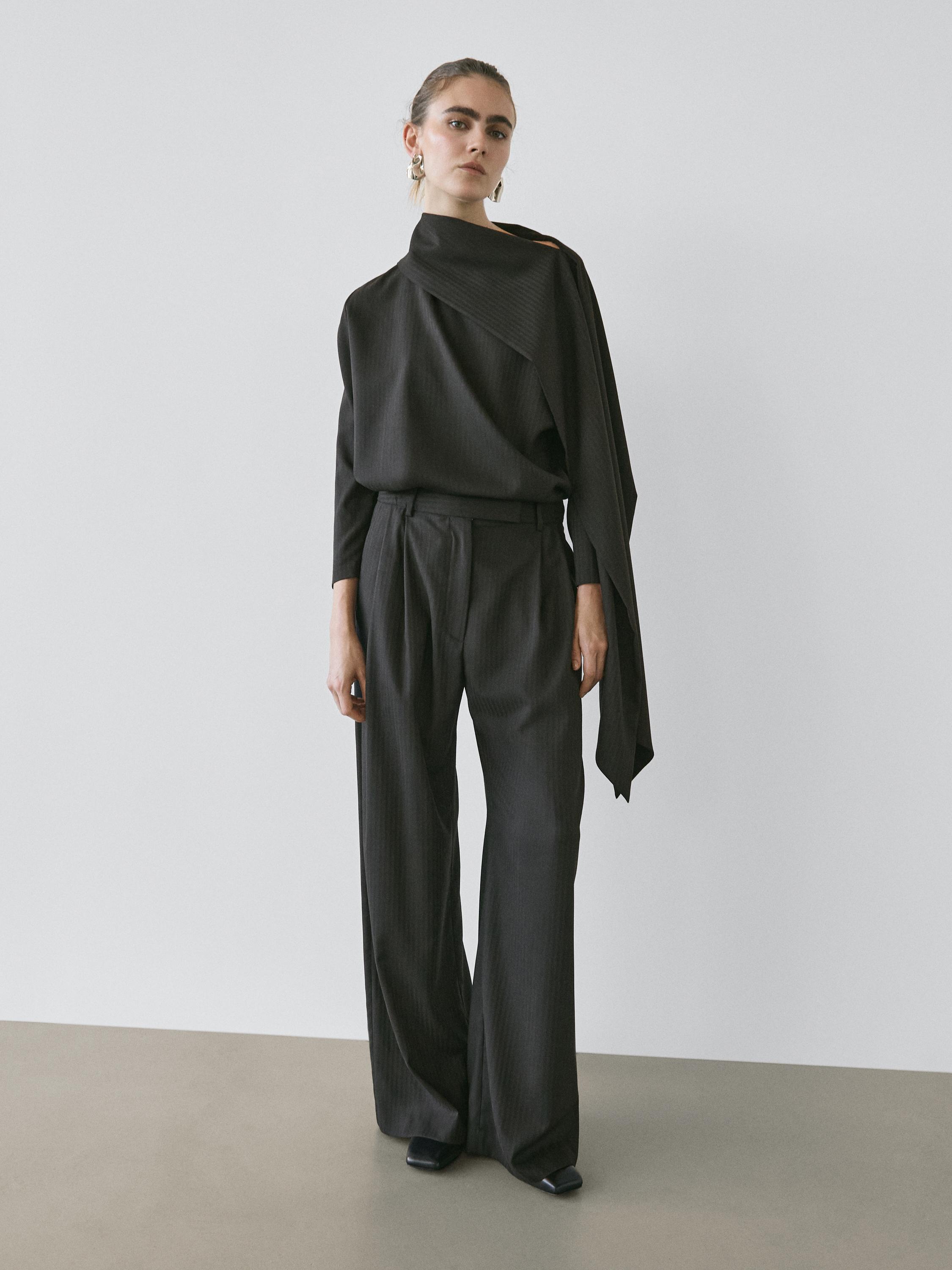 Striped trousers with darts - STUDIO — BLACK