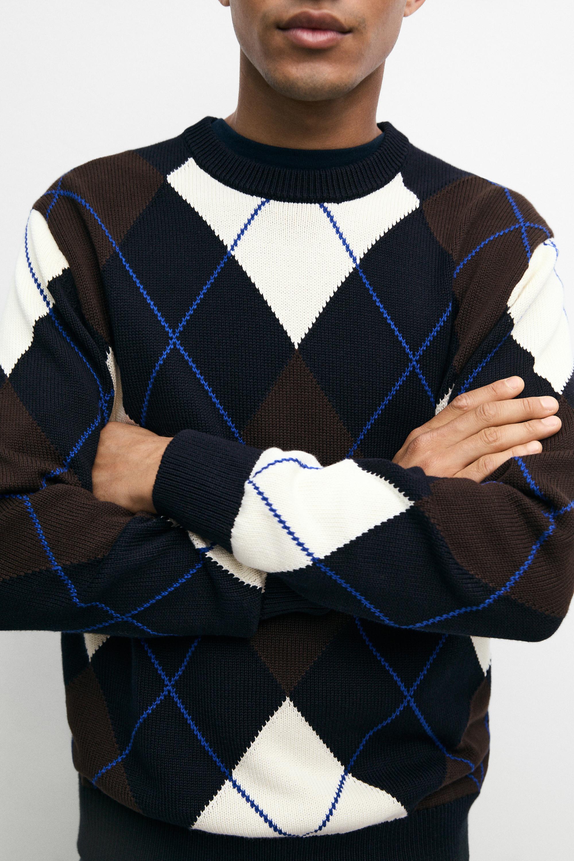 100% Cotton Argyle Knit Sweater — NAVY BLUE