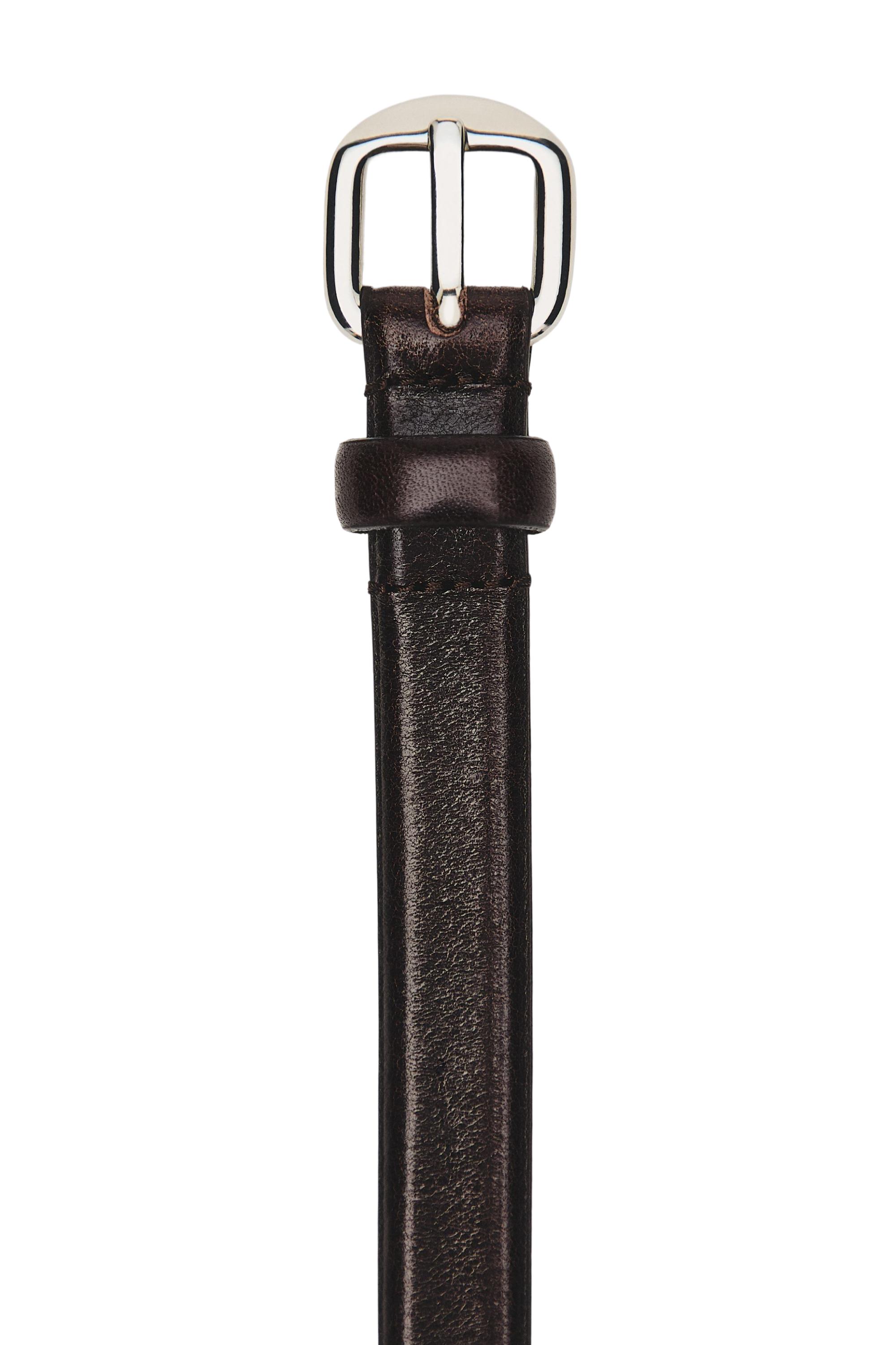 Leather belt with arched buckle — BROWN