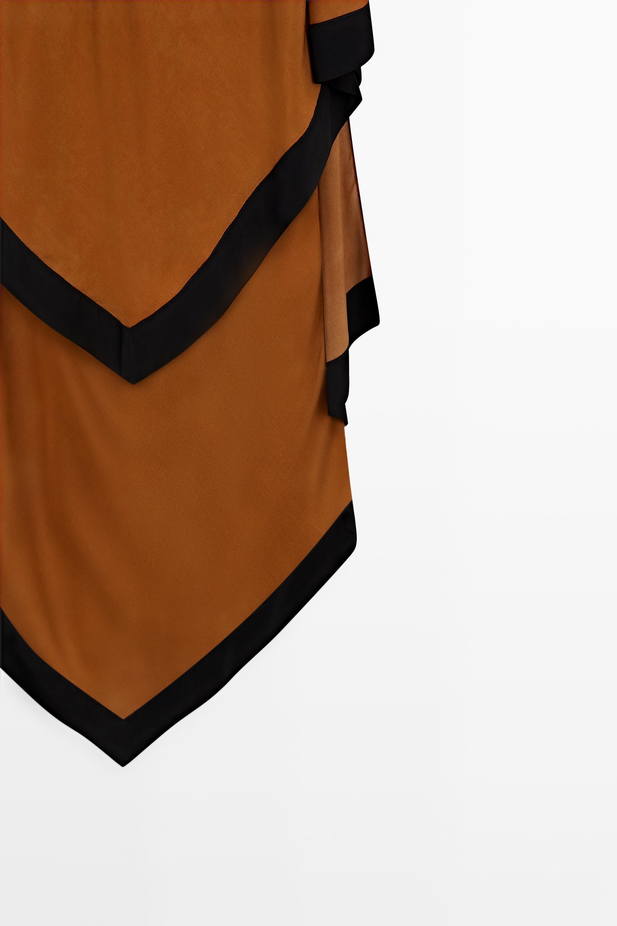 Midi dress with contrast layers — Washed