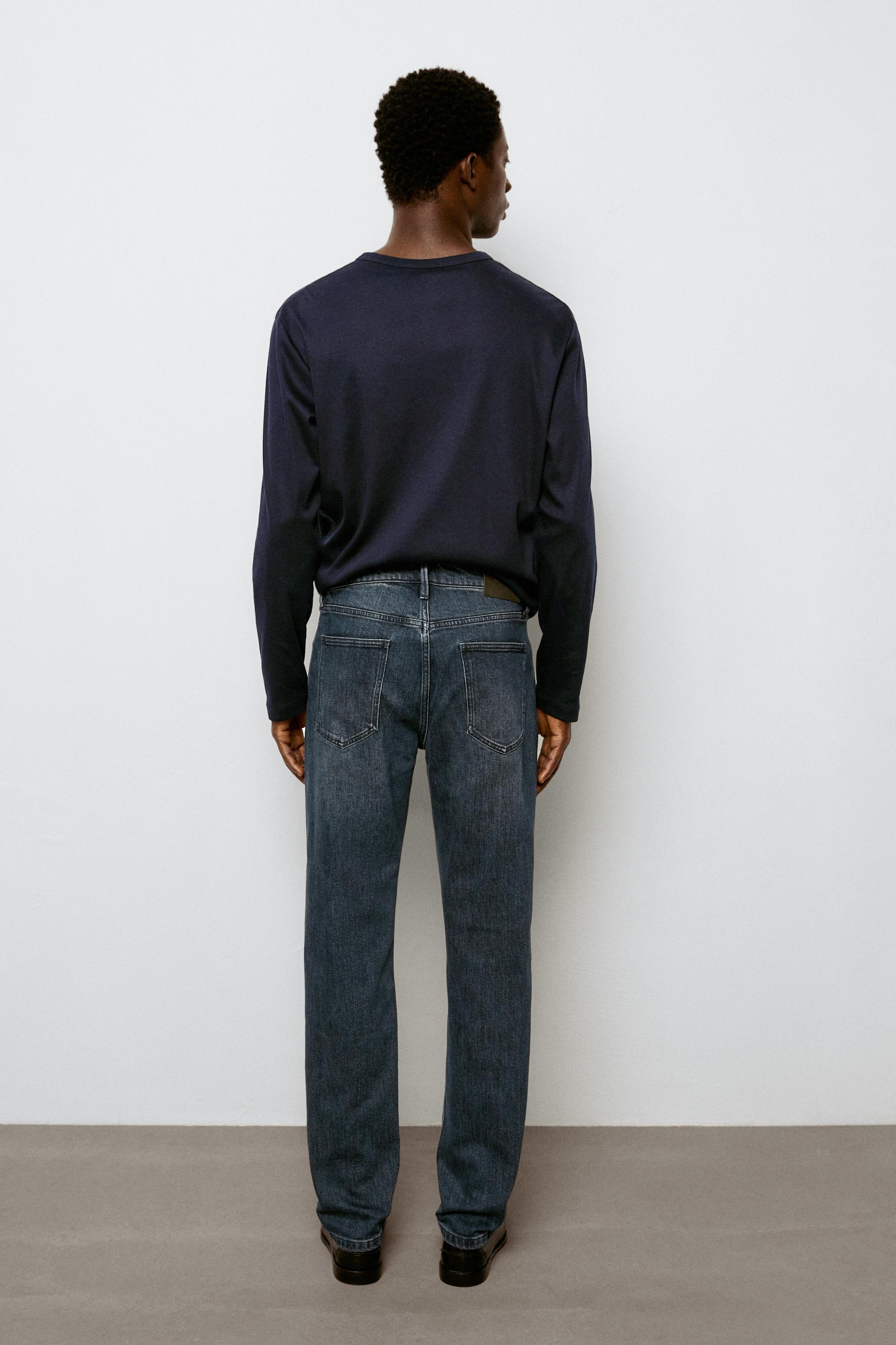 Enzymatic tapered fit jeans — BLUE