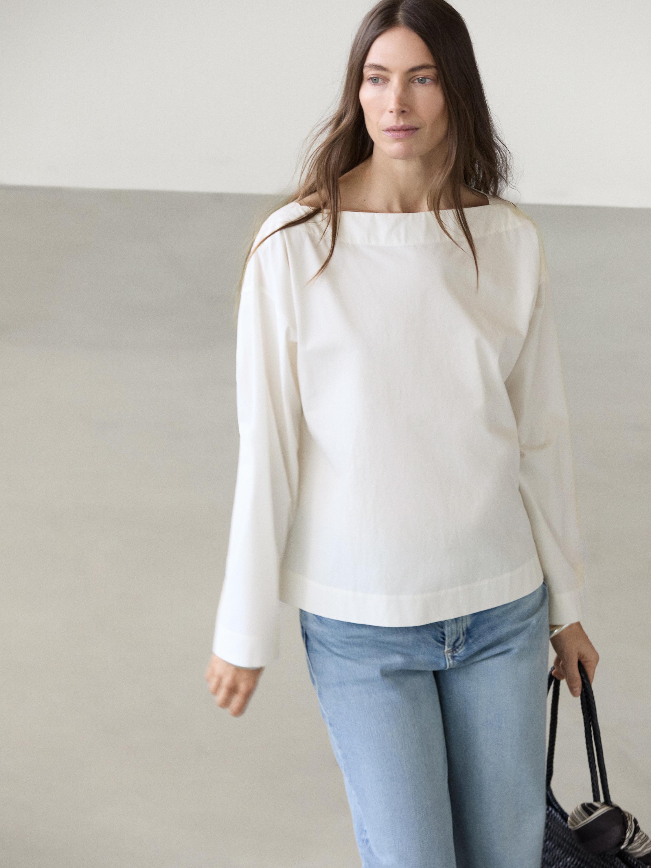 Poplin boat neck blouse — WHITE