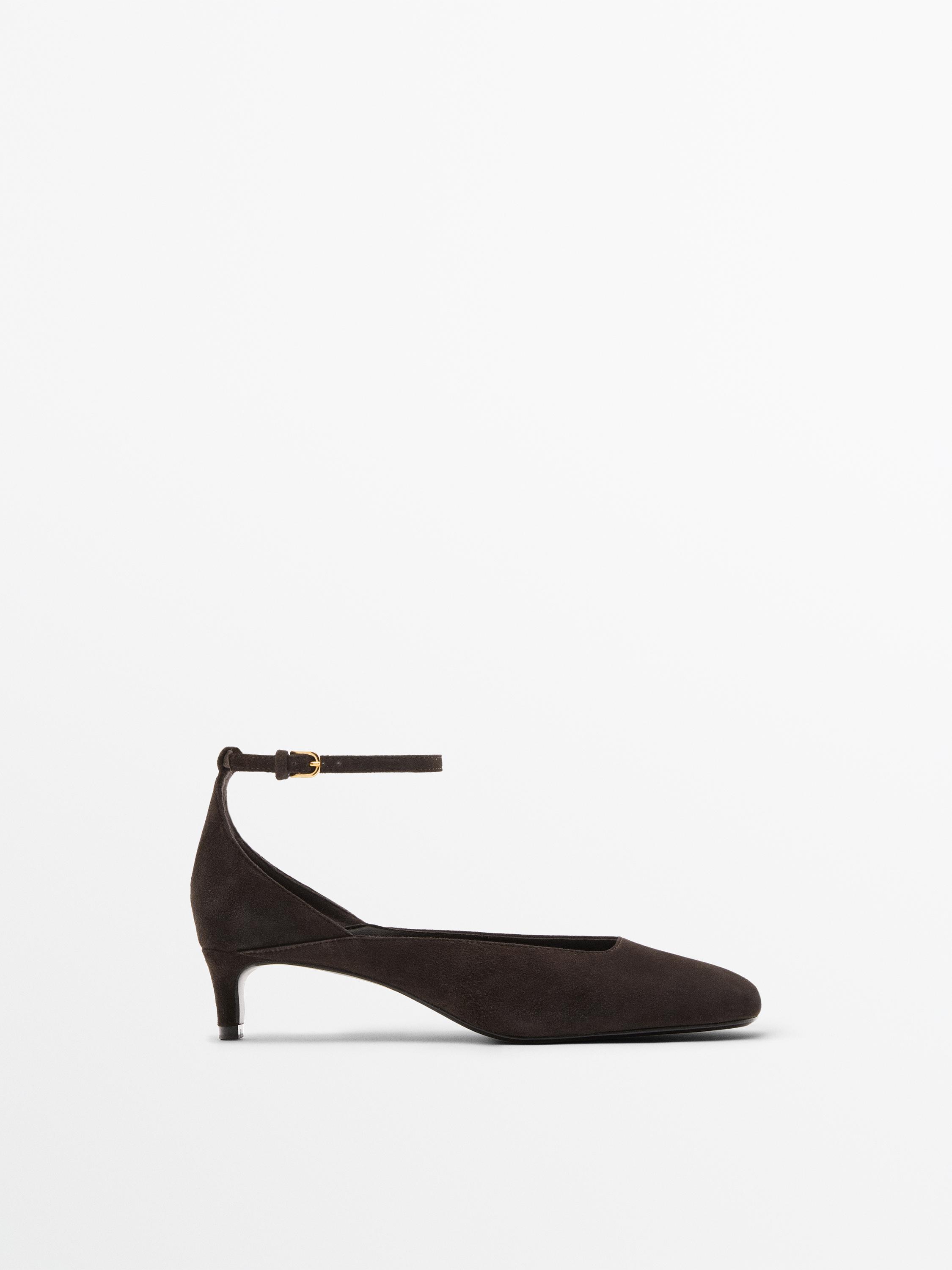 Heeled shoes with square vamp — BROWN