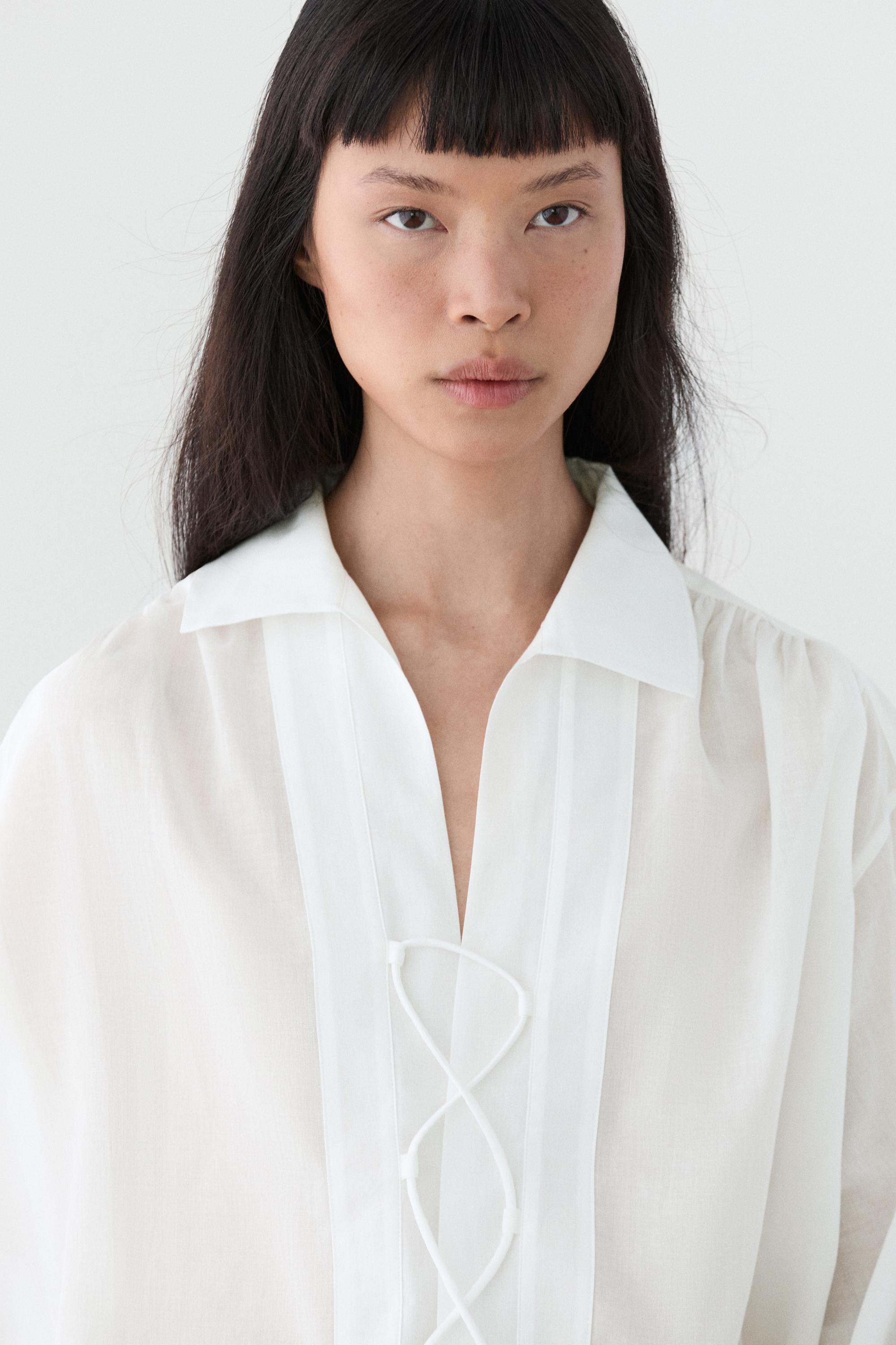 100% cotton shirt with fastening detail — WHITE