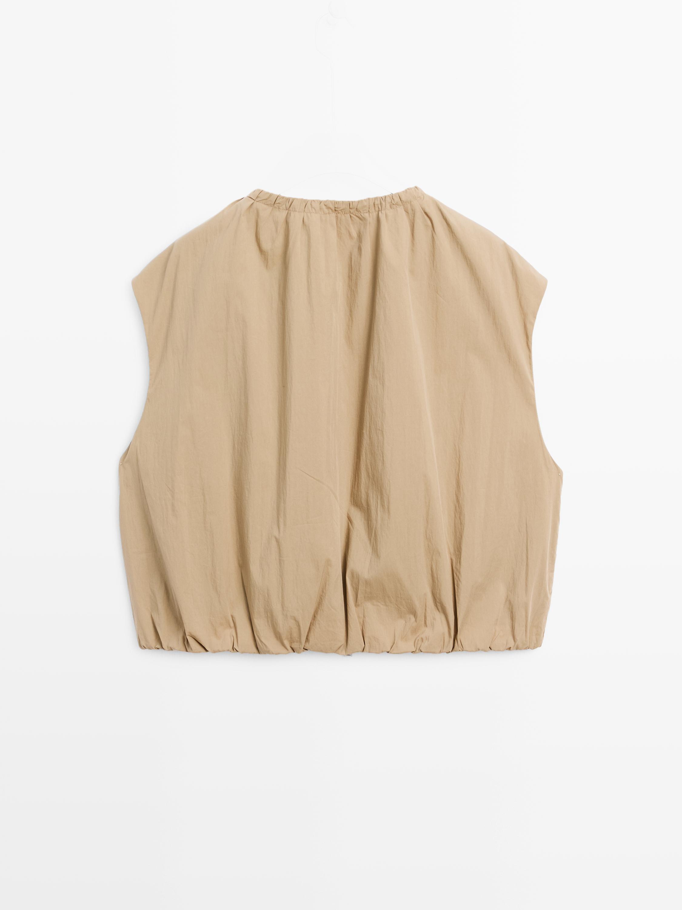 Kamizelka z ozdobnym marszczeniem