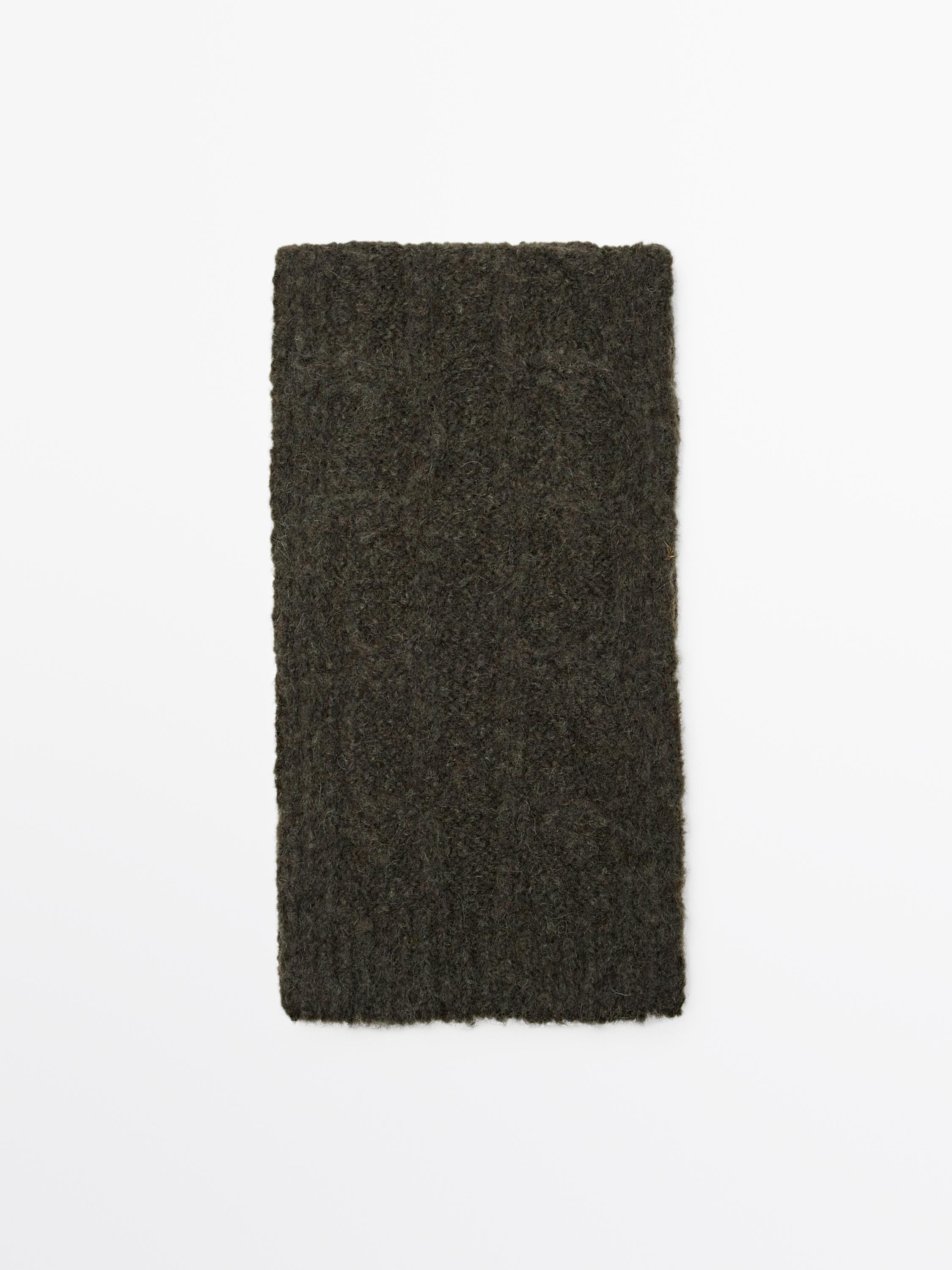 צעיף מסריג אלפקה עם אריגה עבה