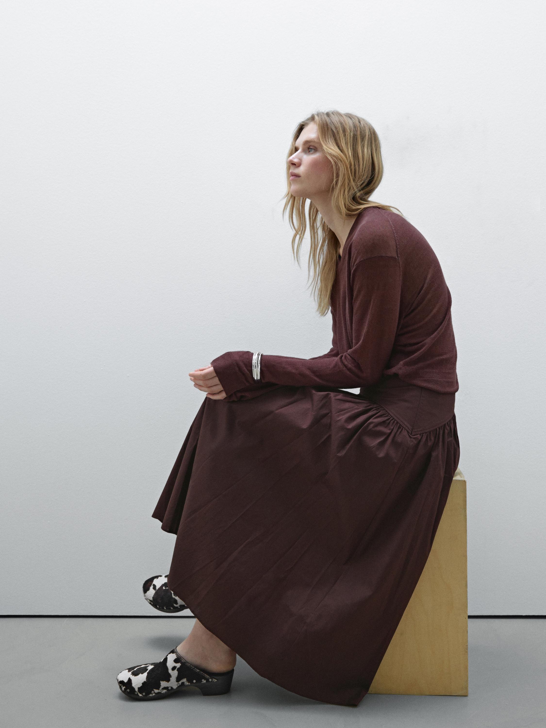 Massimo Dutti【NEW】100% cotton midi skirt with yoke detail 05296584717-o6.jpg?ts=