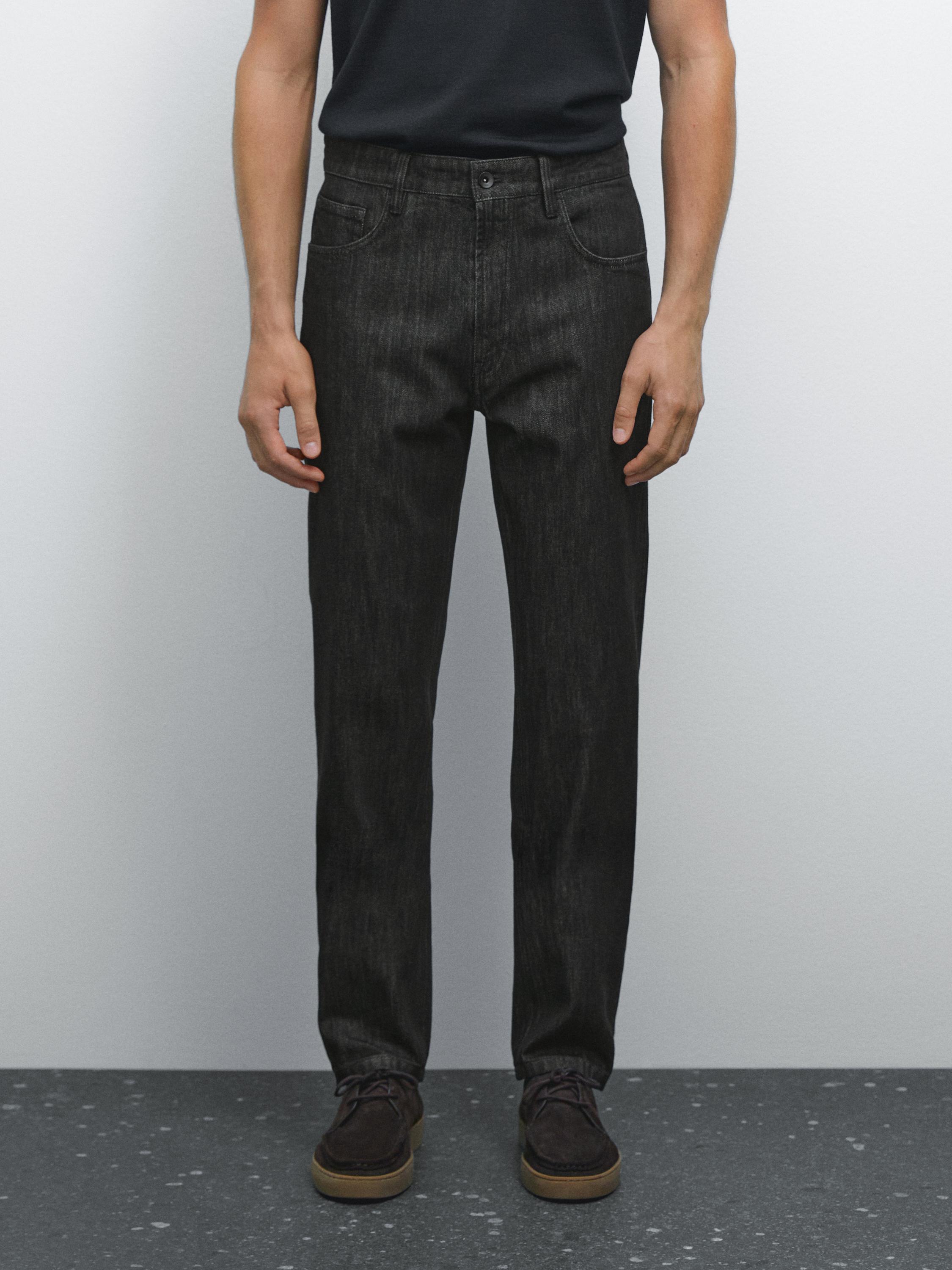 Tapered fit jeans