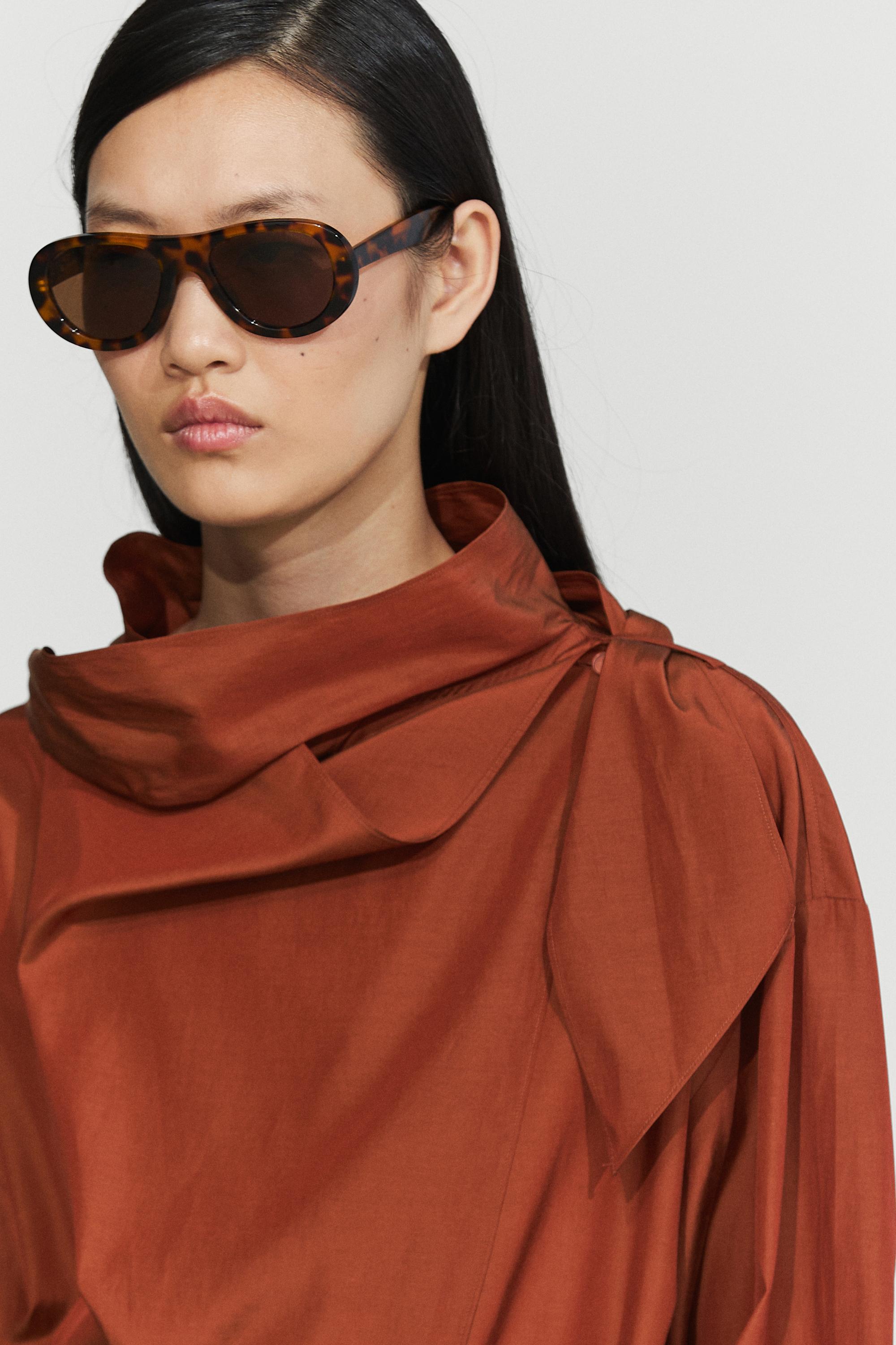Flowing blouse with tie detail — COPPER