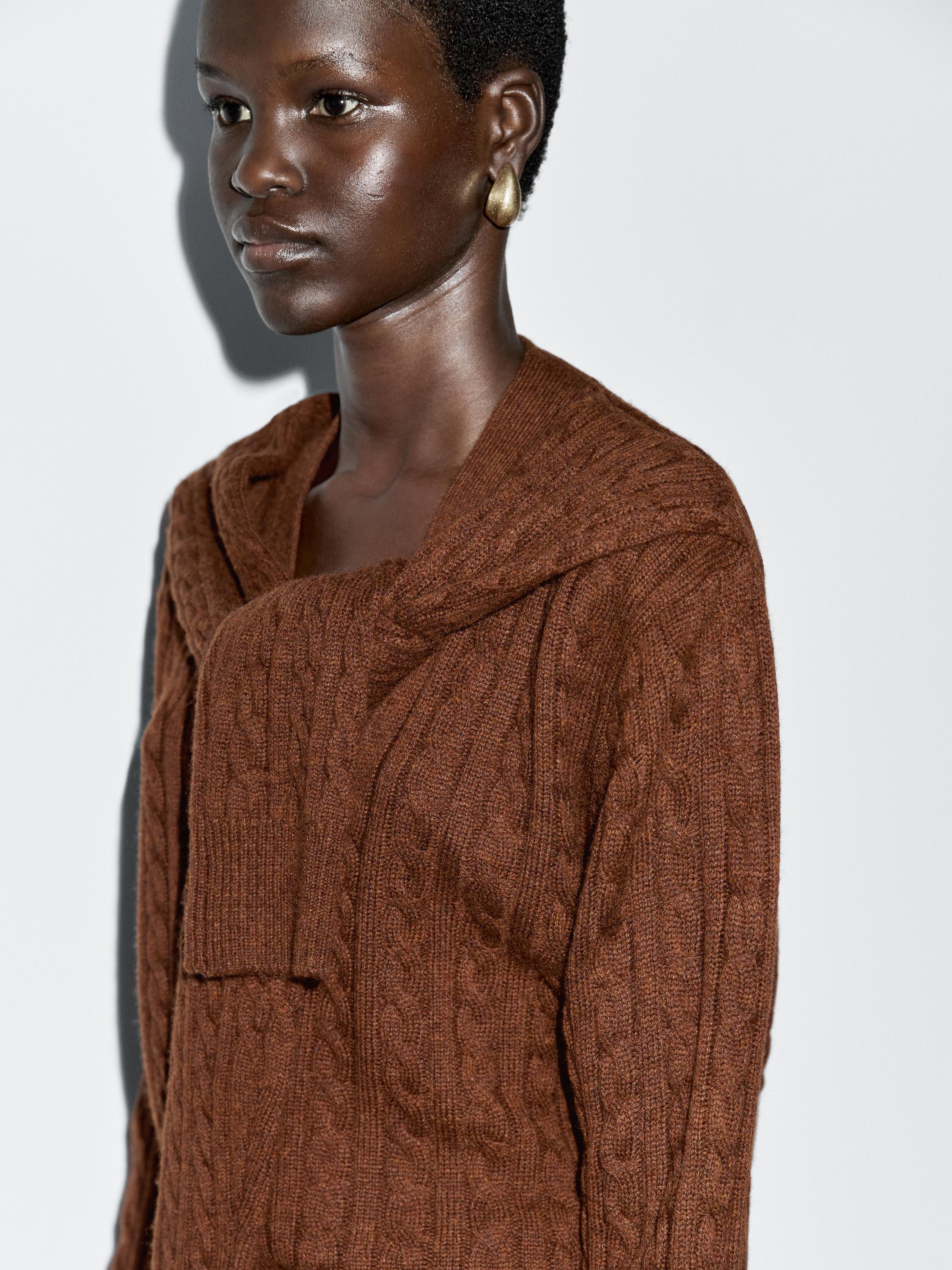 Kardigan campuran wol dengan detail syal