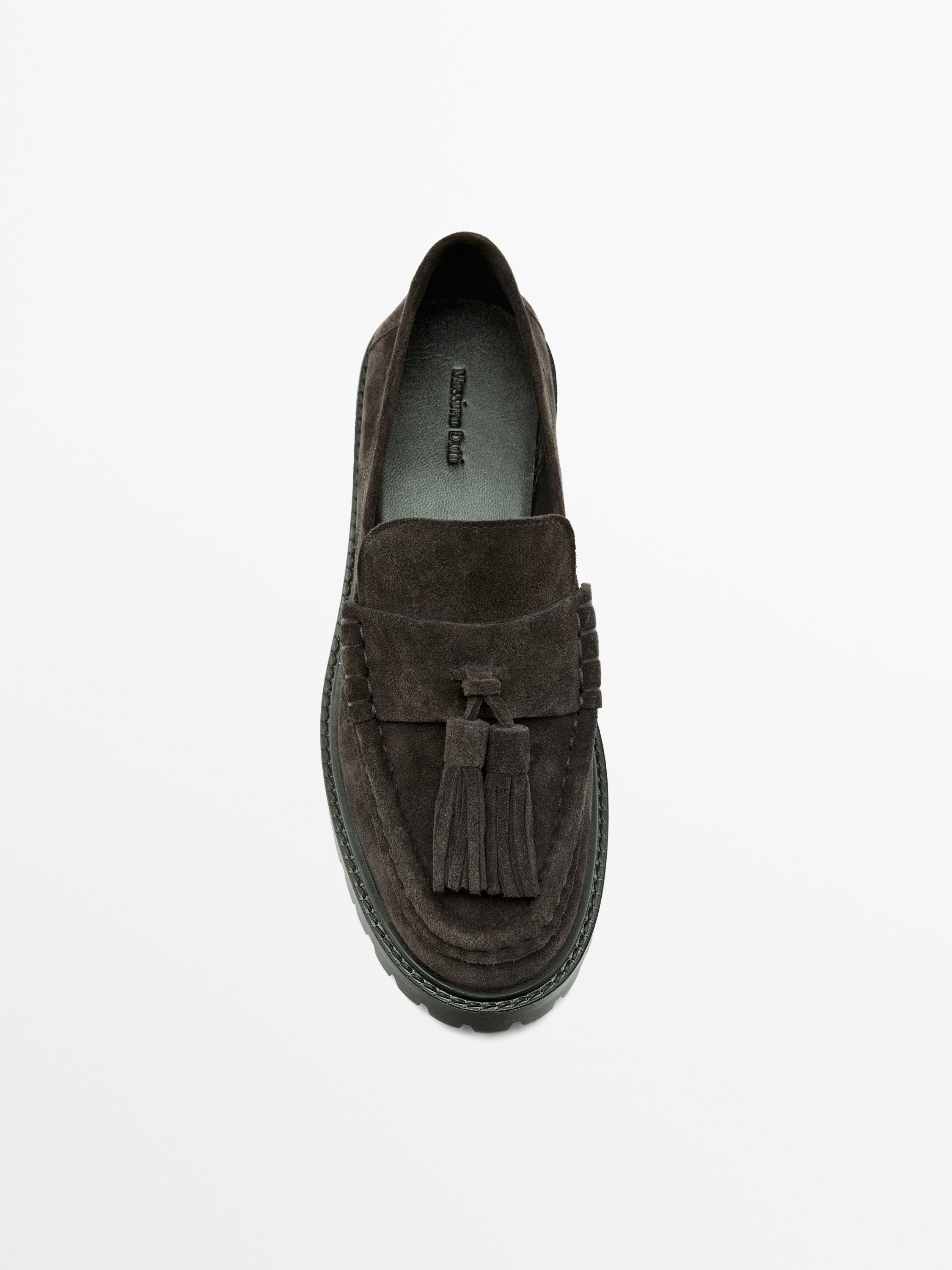 Mocassins à glands et semelle crantée en croûte de cuir