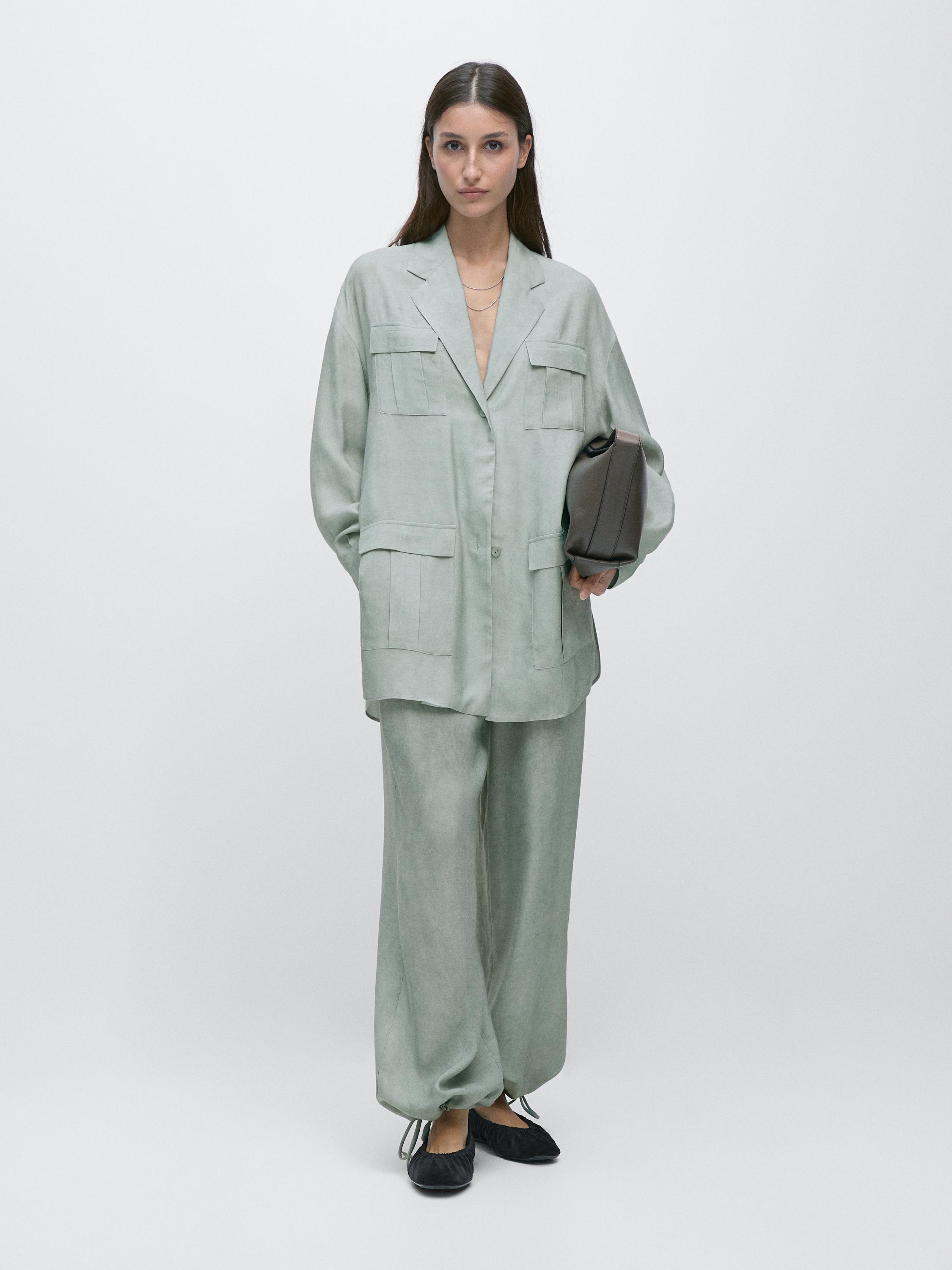 Fließende Hemdjacke mit Taschen