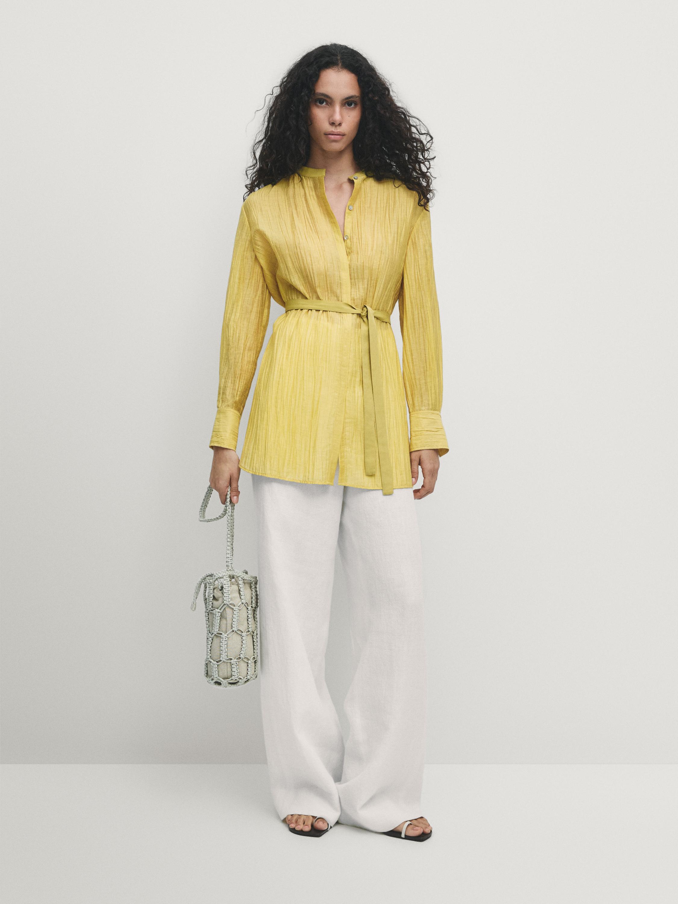 بلوزة بليسيه بتفصيل دانتيل