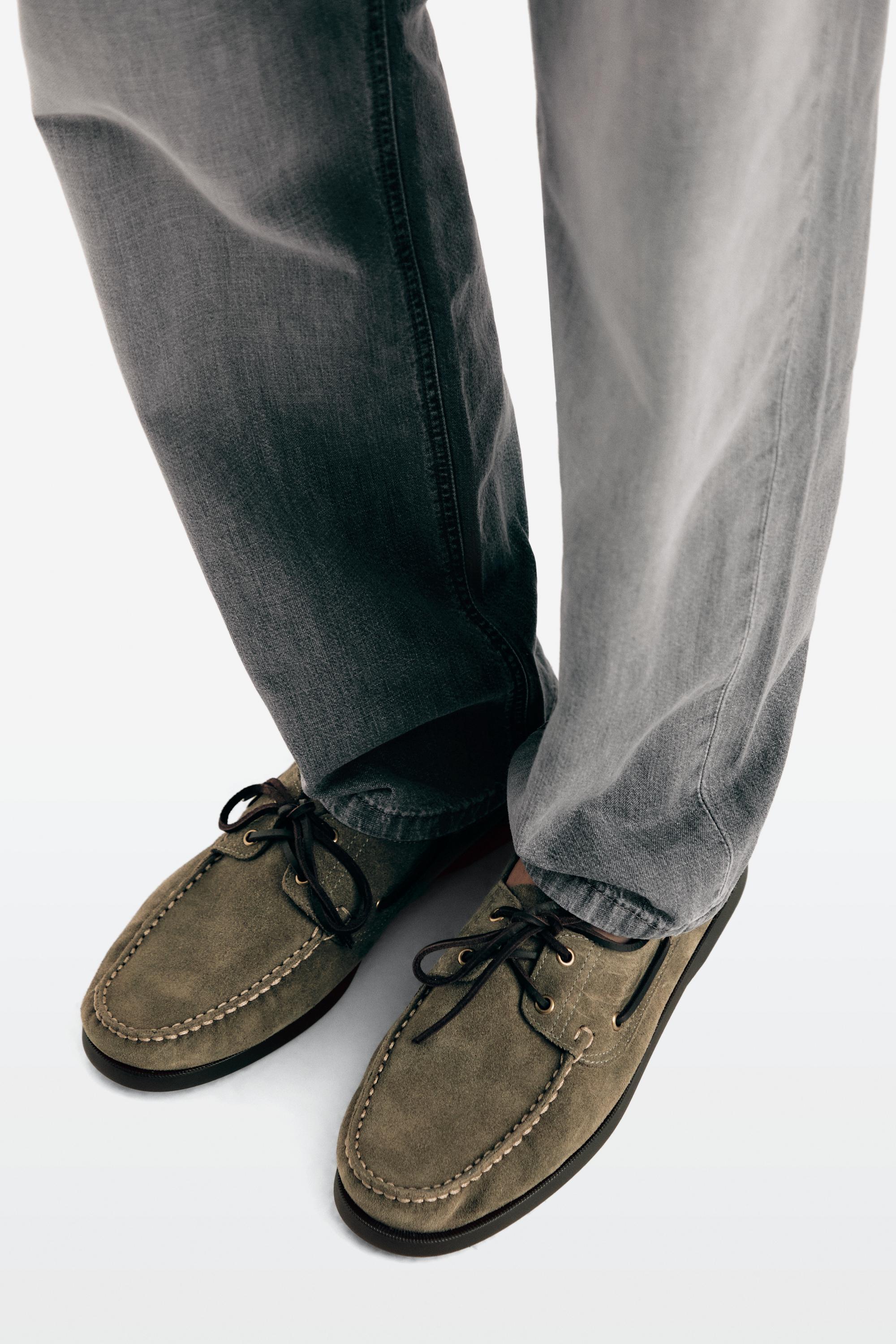 Leather boat shoe — BOTTLE