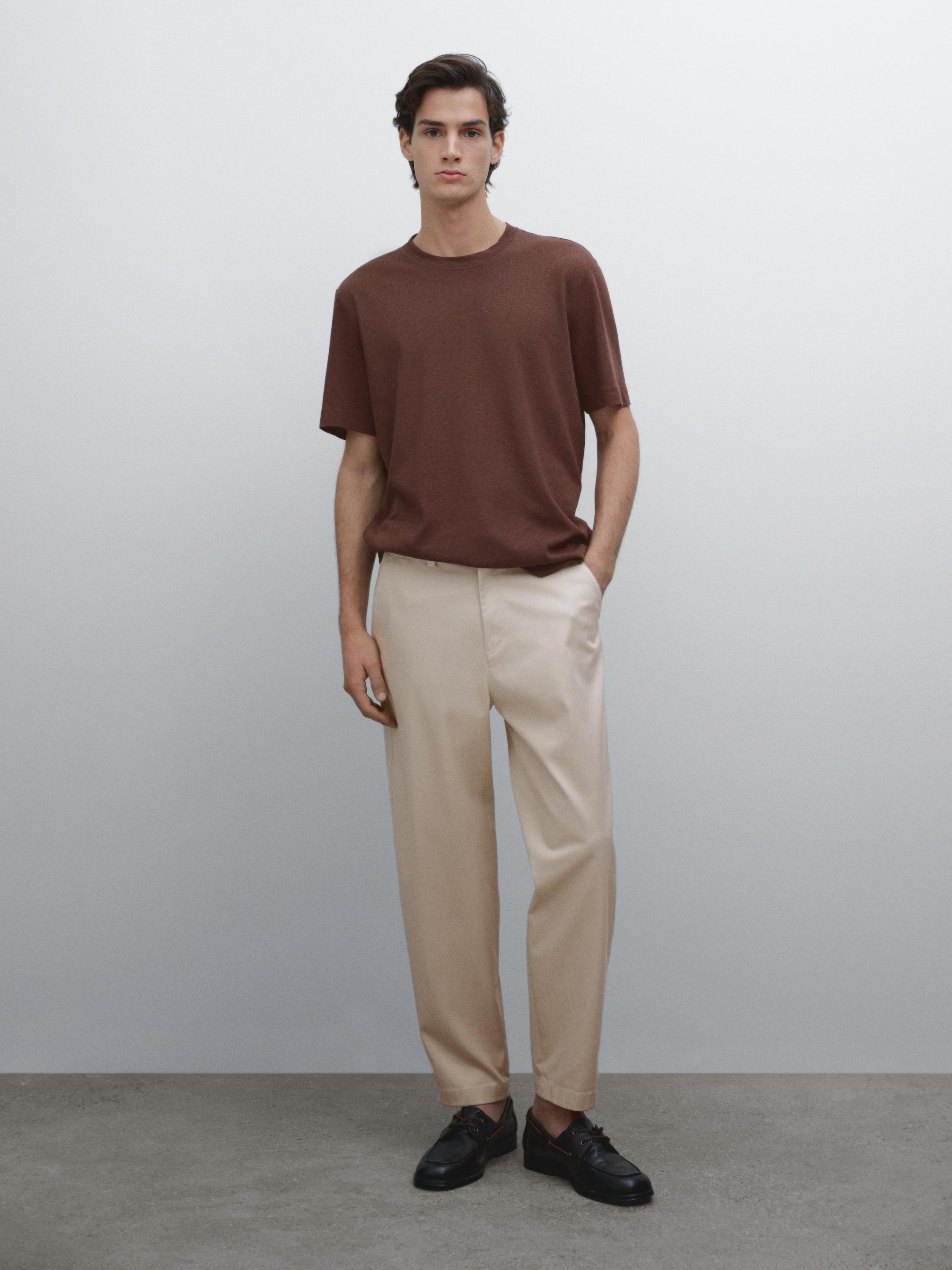 Short sleeve linen and cotton blend T-shirt