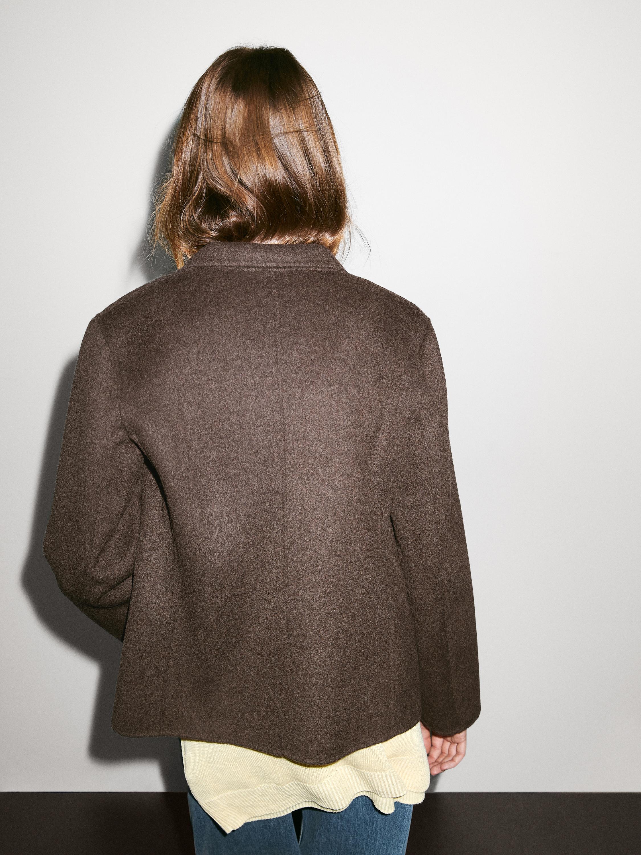Wool blend blazer with tailored collar