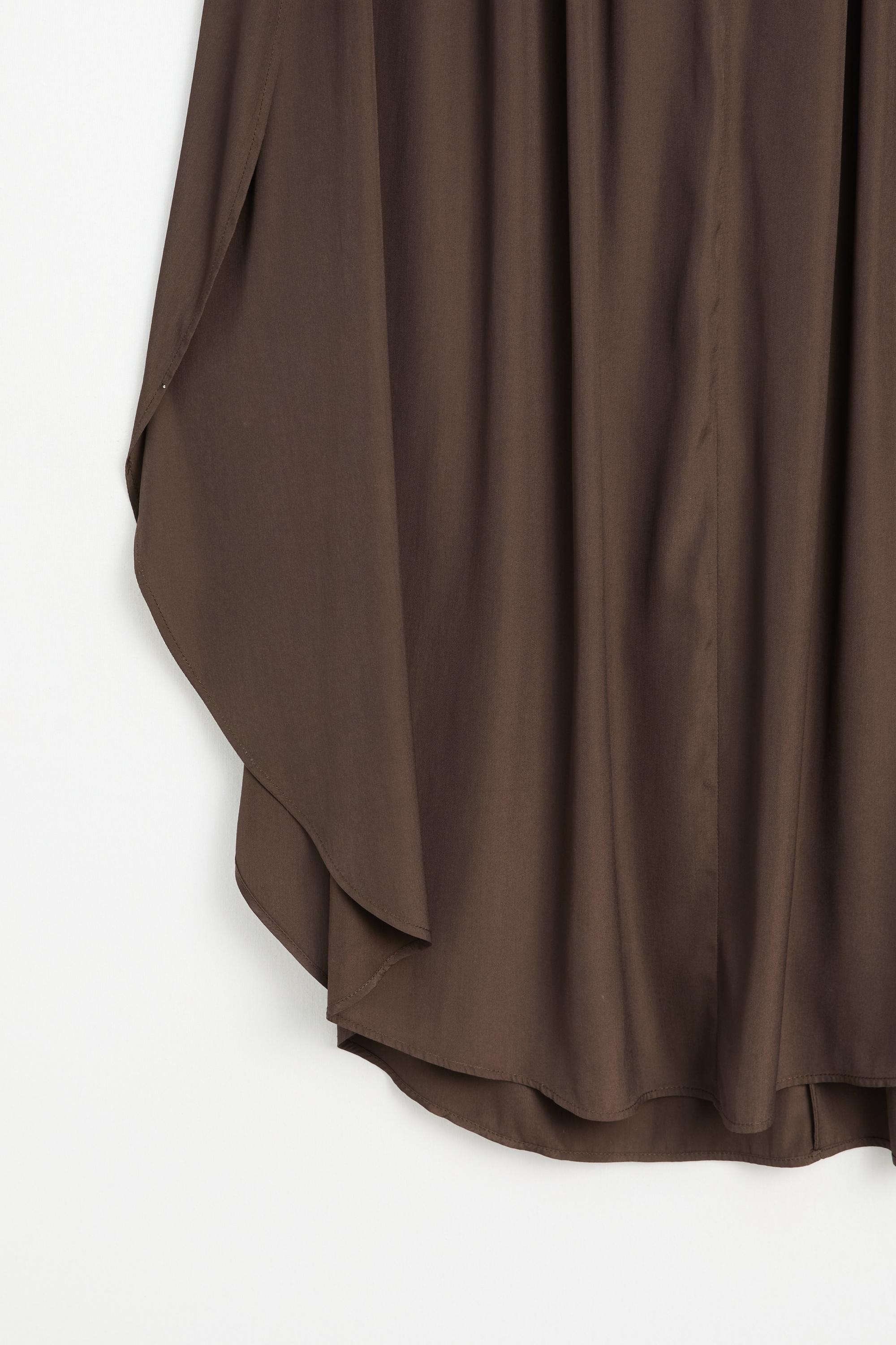 Flowing pleated midi skirt — BROWN