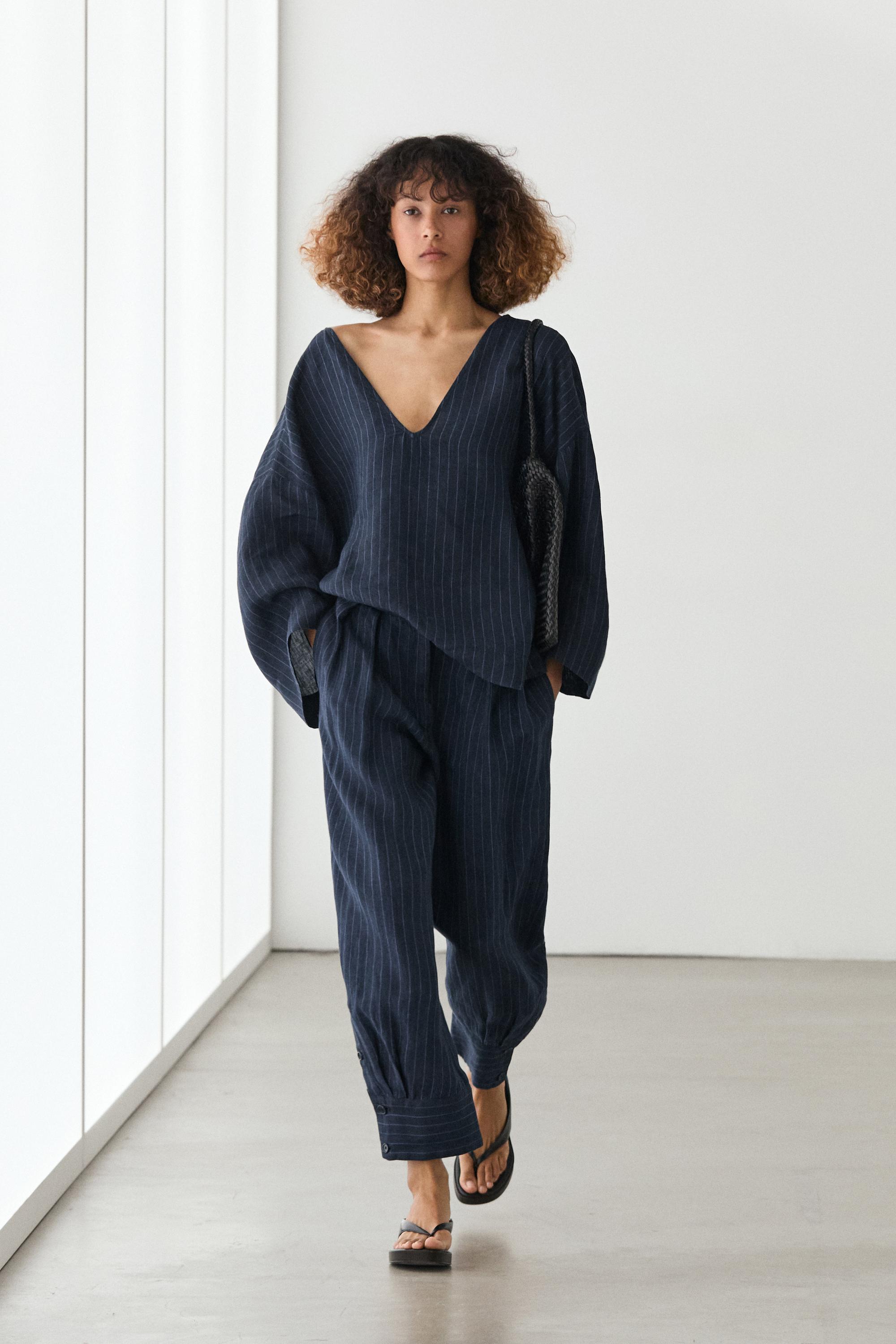Striped linen blouse with back detail — DARK BLUE