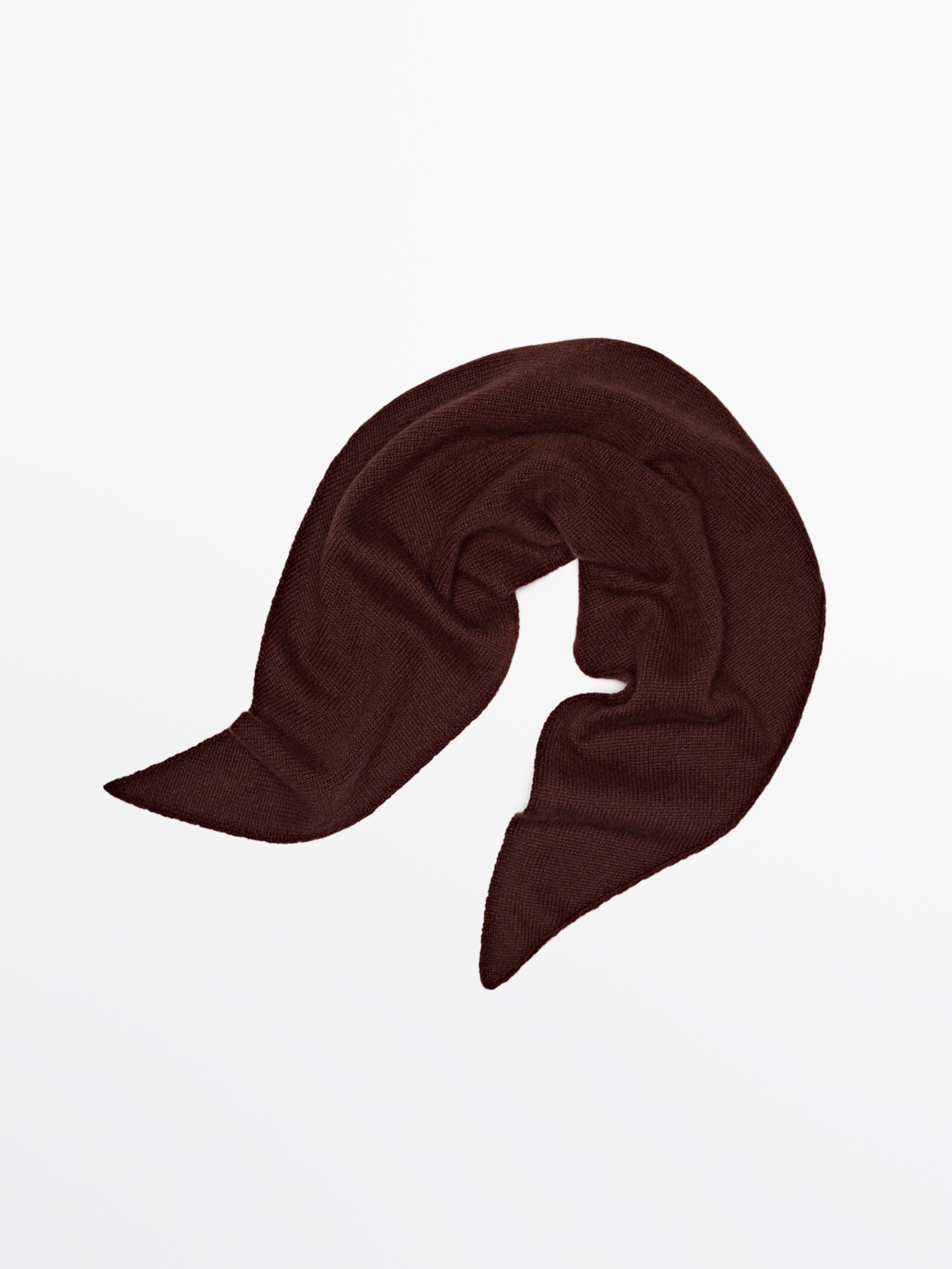 100% cashmere bandana · Russet, Chocolate · Scarves | Massimo Dutti