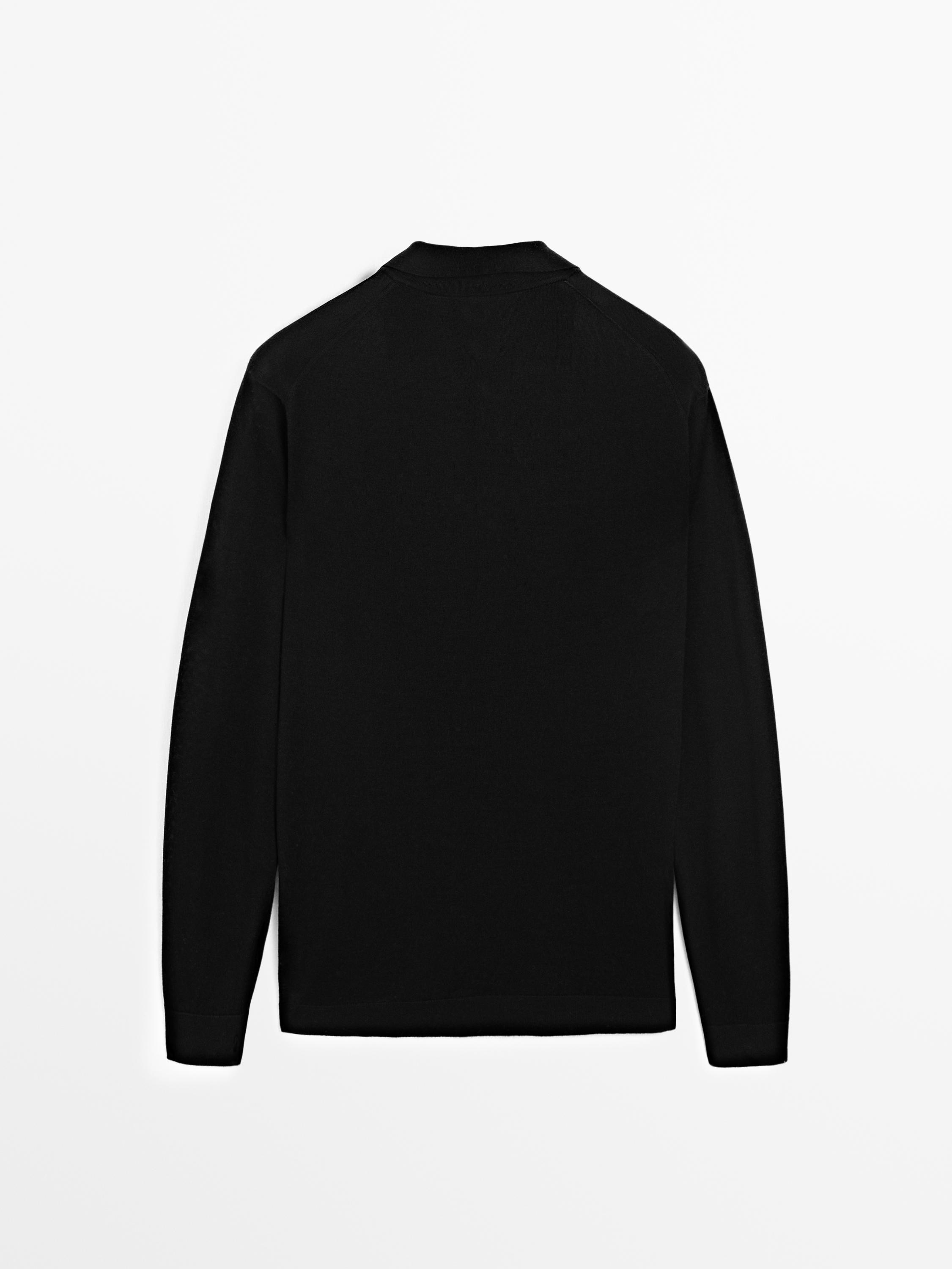 100% merino wool knit sweater with polo collar