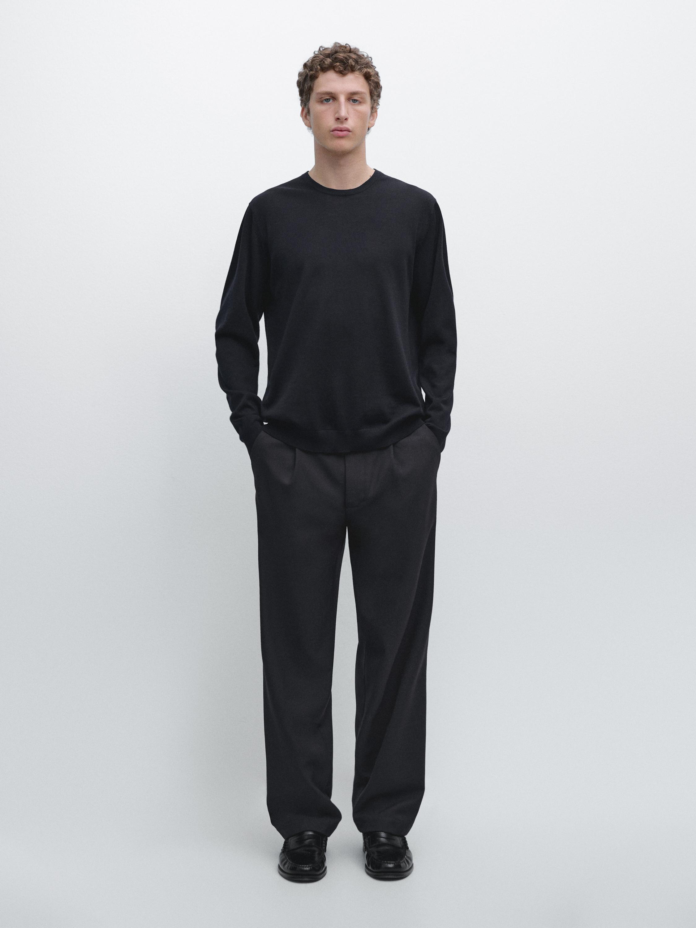100% merino wool knit sweater — NAVY BLUE