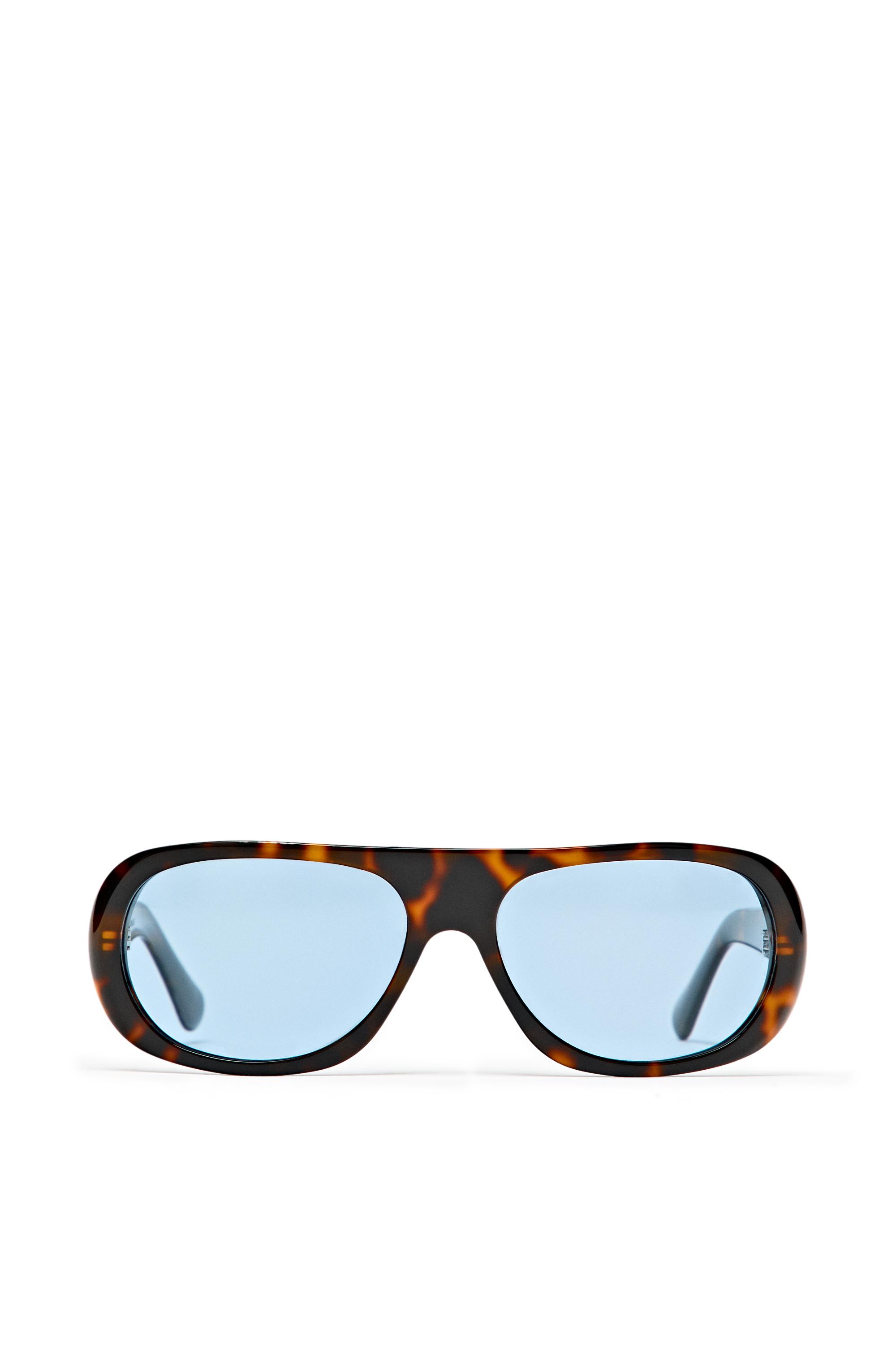 Wide tortoiseshell-effect sunglasses — BLUE
