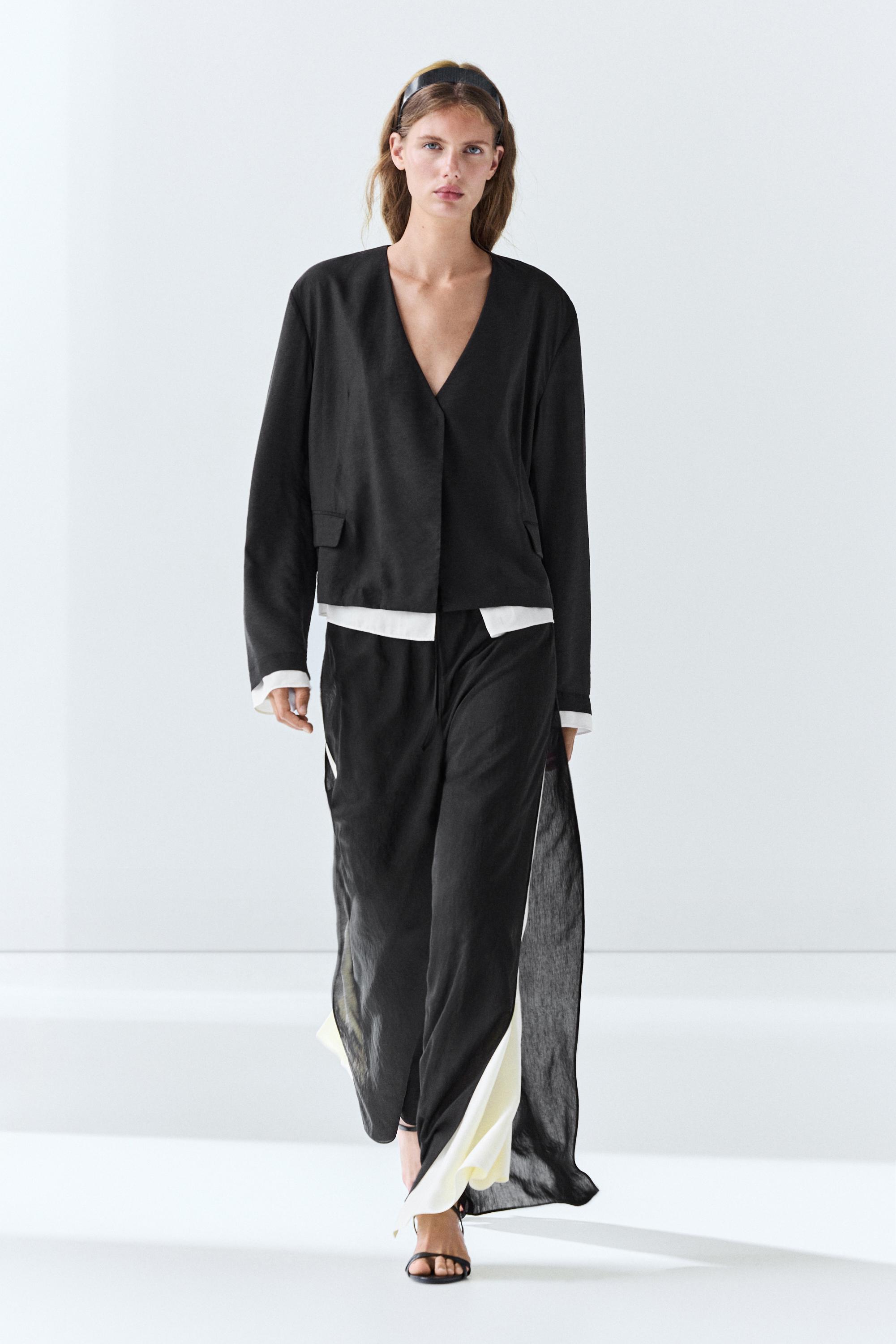 Contrast double jacket for a complete look — BLACK