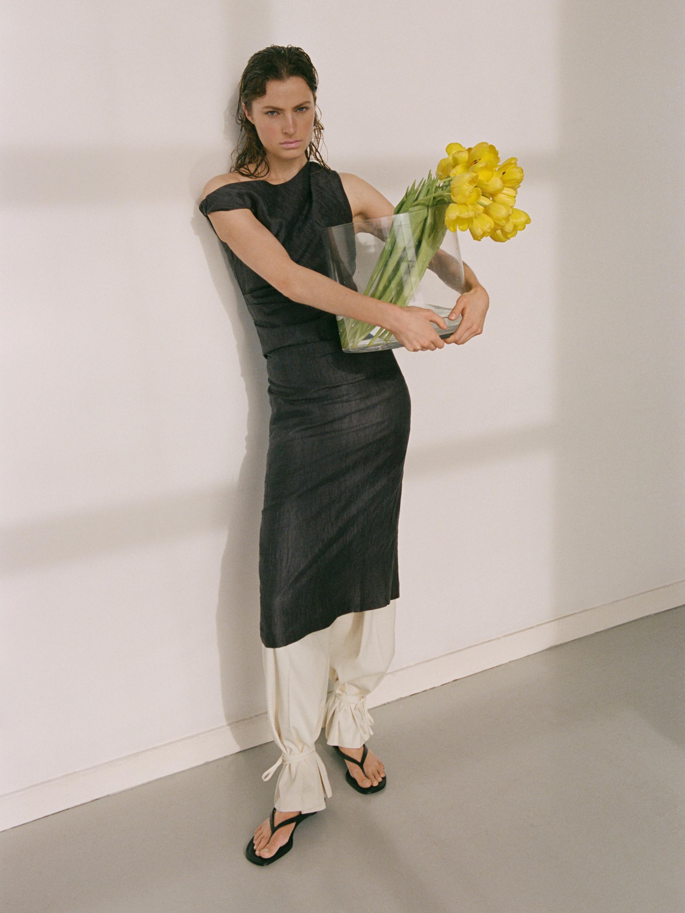 Midi dress with pleated shoulder detail — DARK GREY