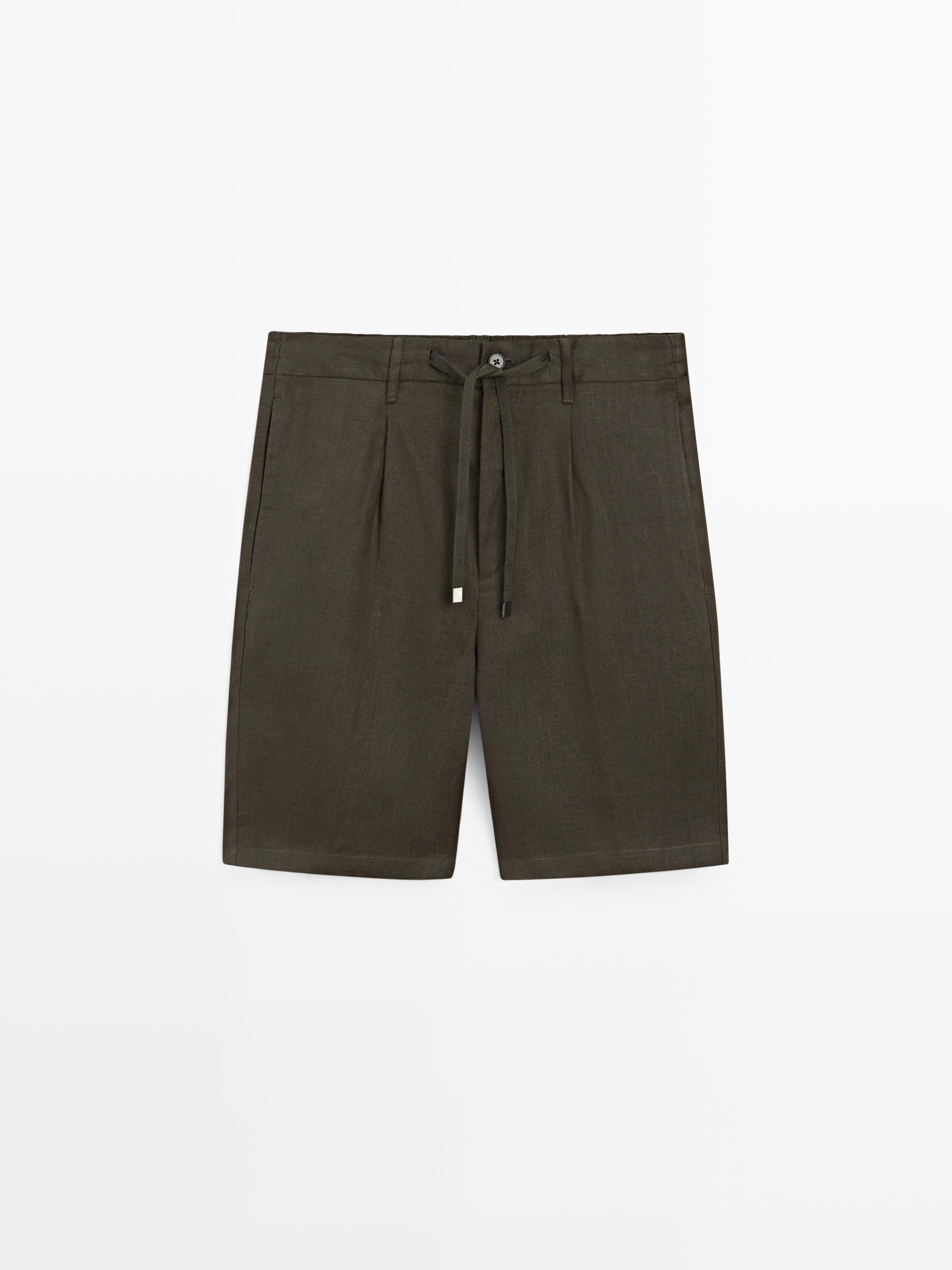 Total look linen Bermuda shorts with elasticated detail