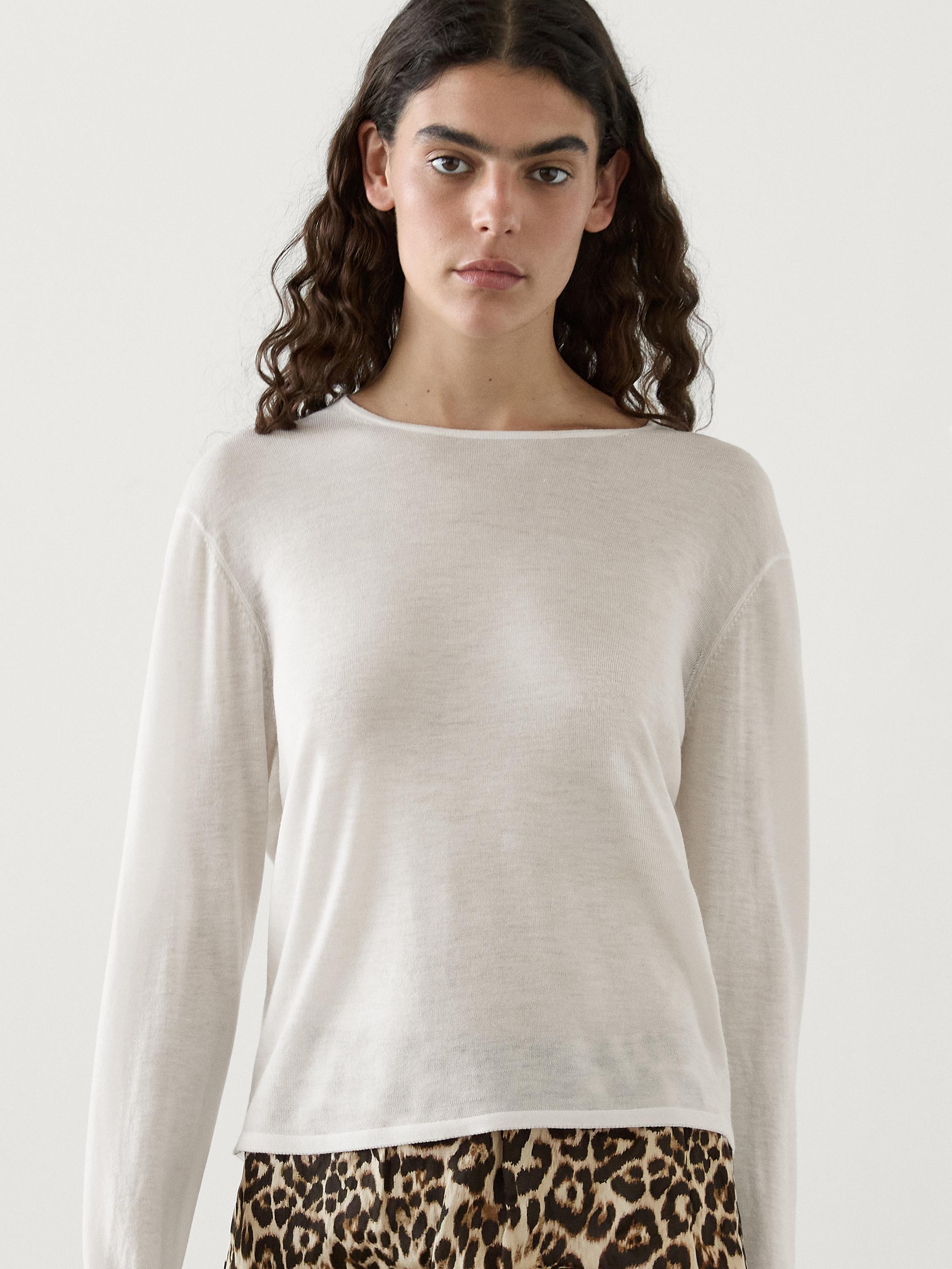 100% wool knit sweater