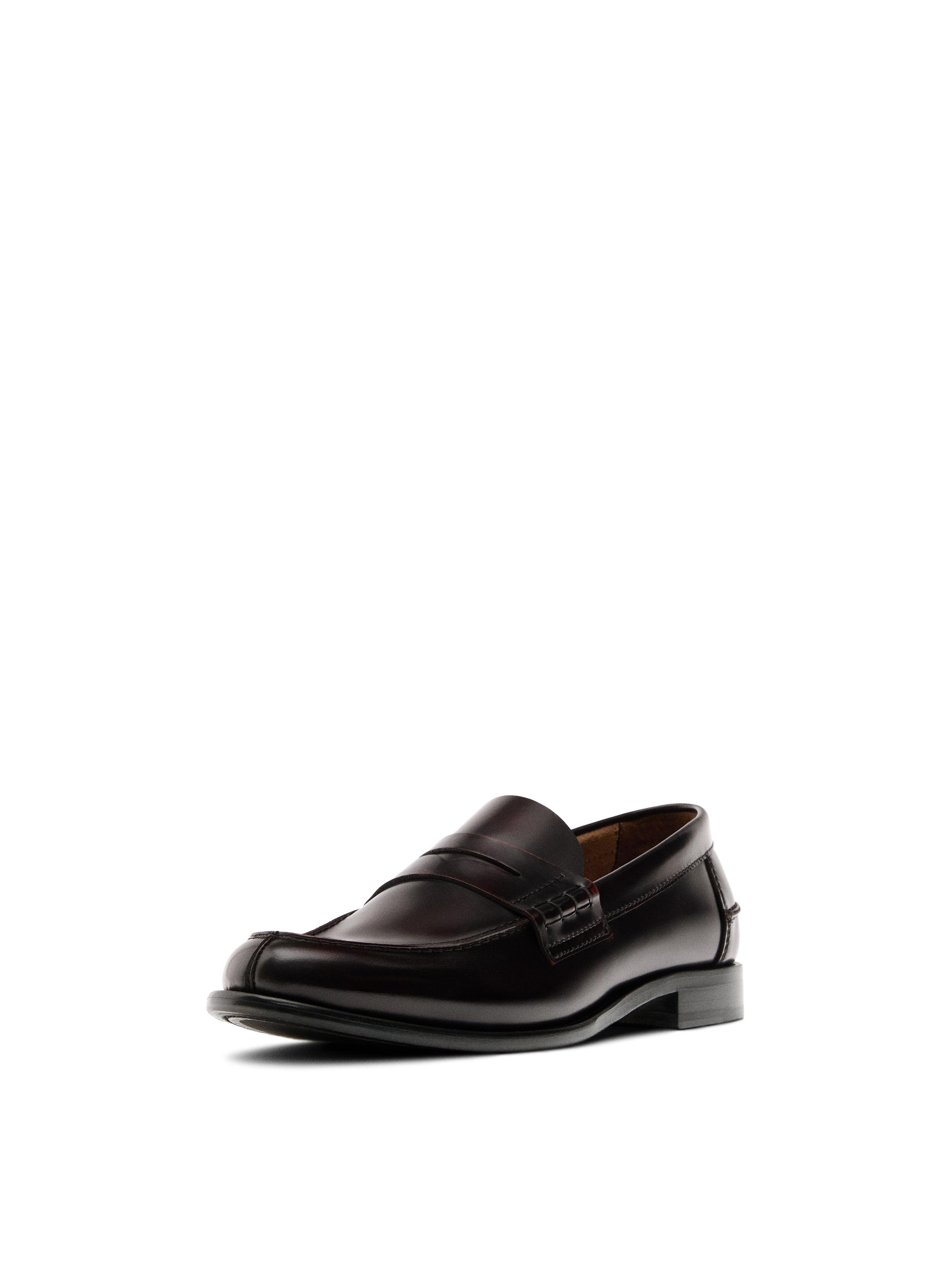 Leather loafers with penny strap — BURGUNDY