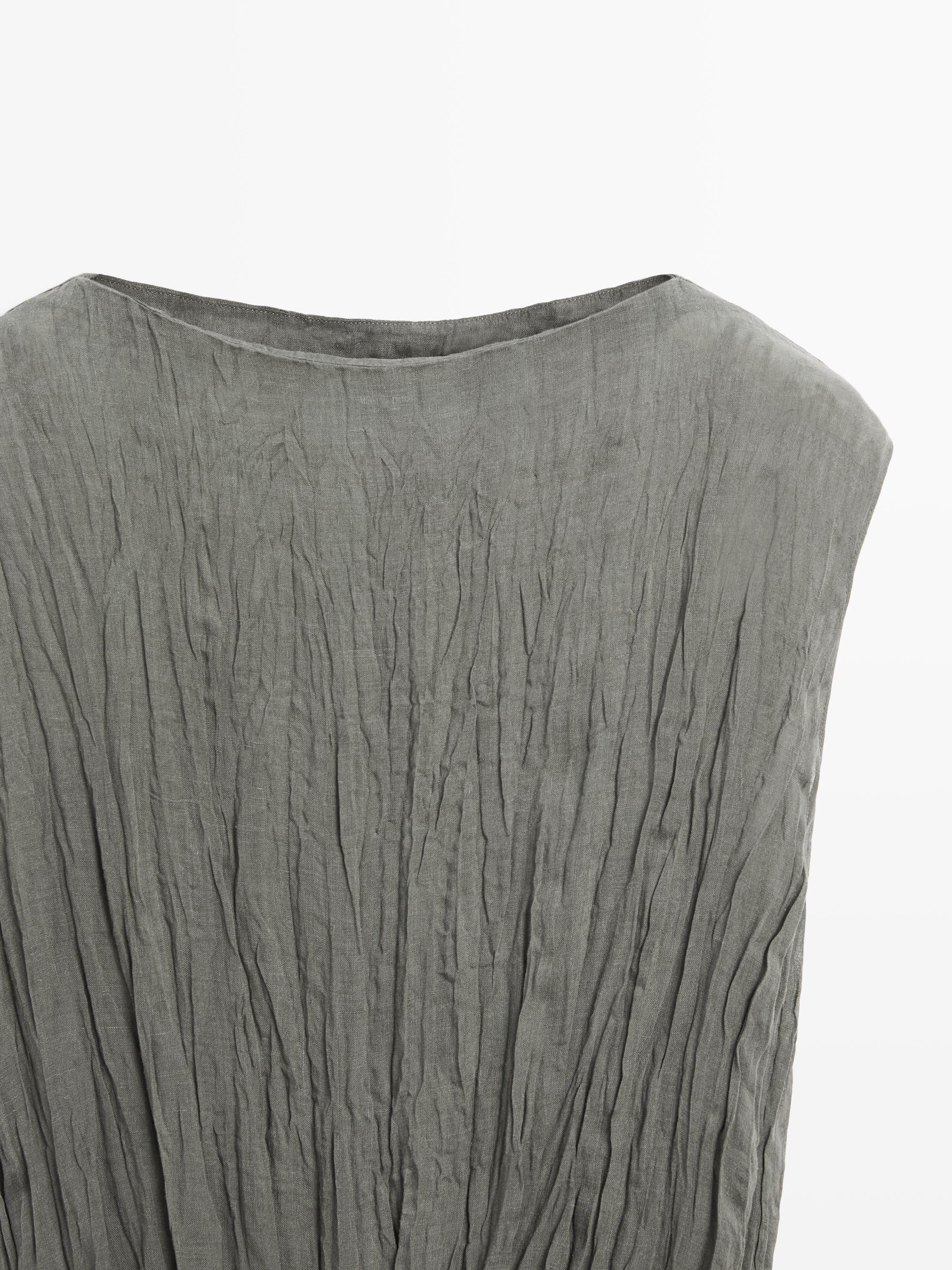 Textured flowing fabric dress with sash belt — GREY