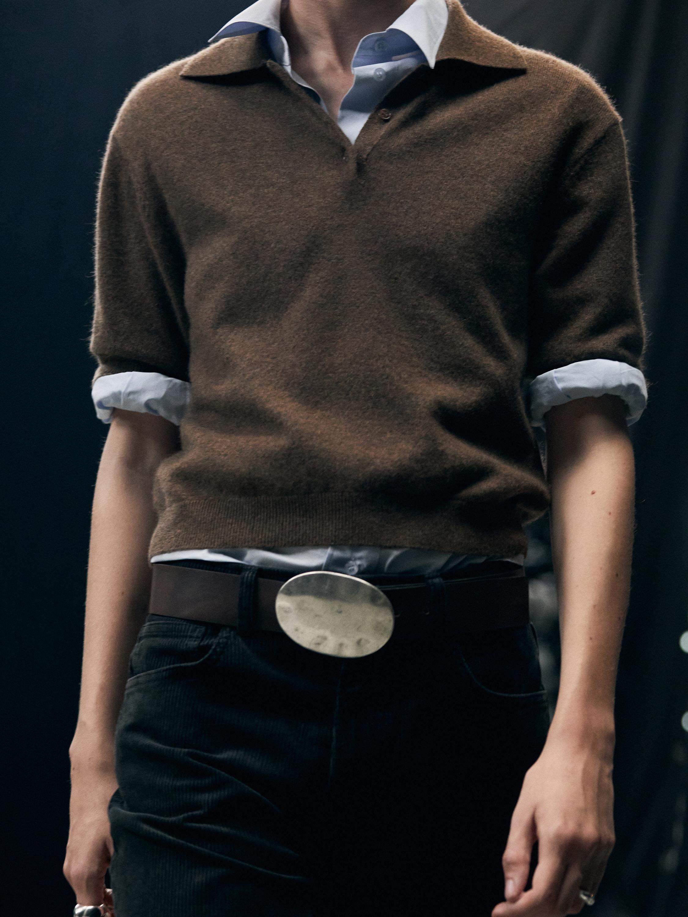 100% cashmere knit short sleeve sweater