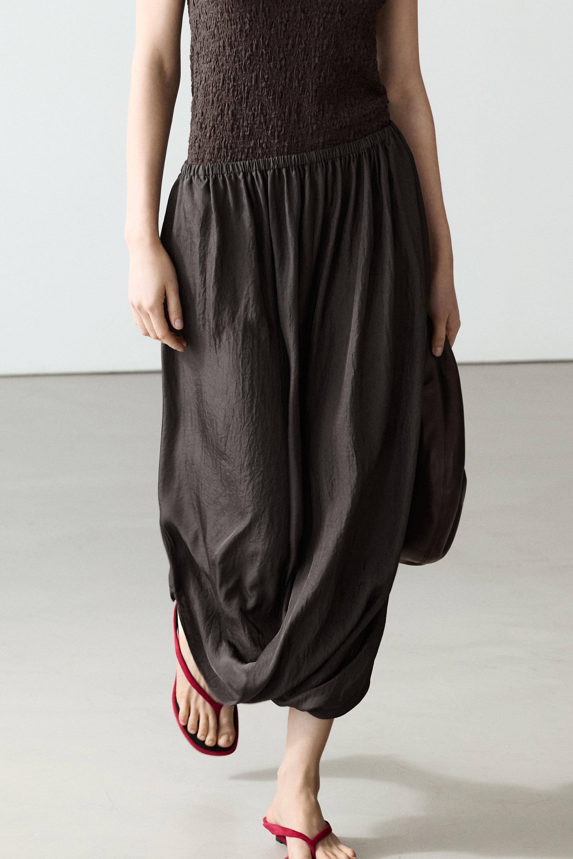 Midi skirt with gathered waistband — BROWN