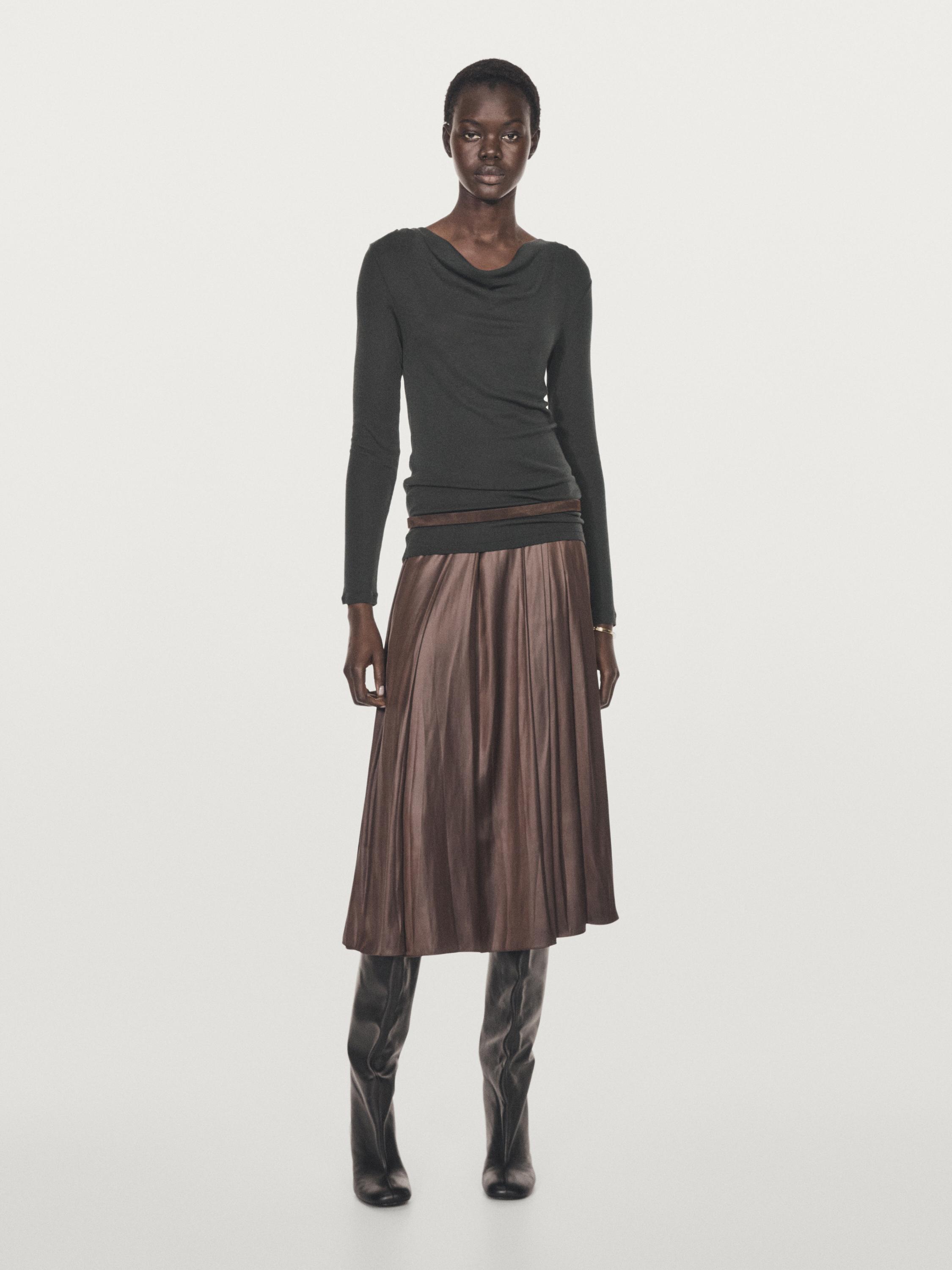 Long sleeve T-shirt with draped neckline