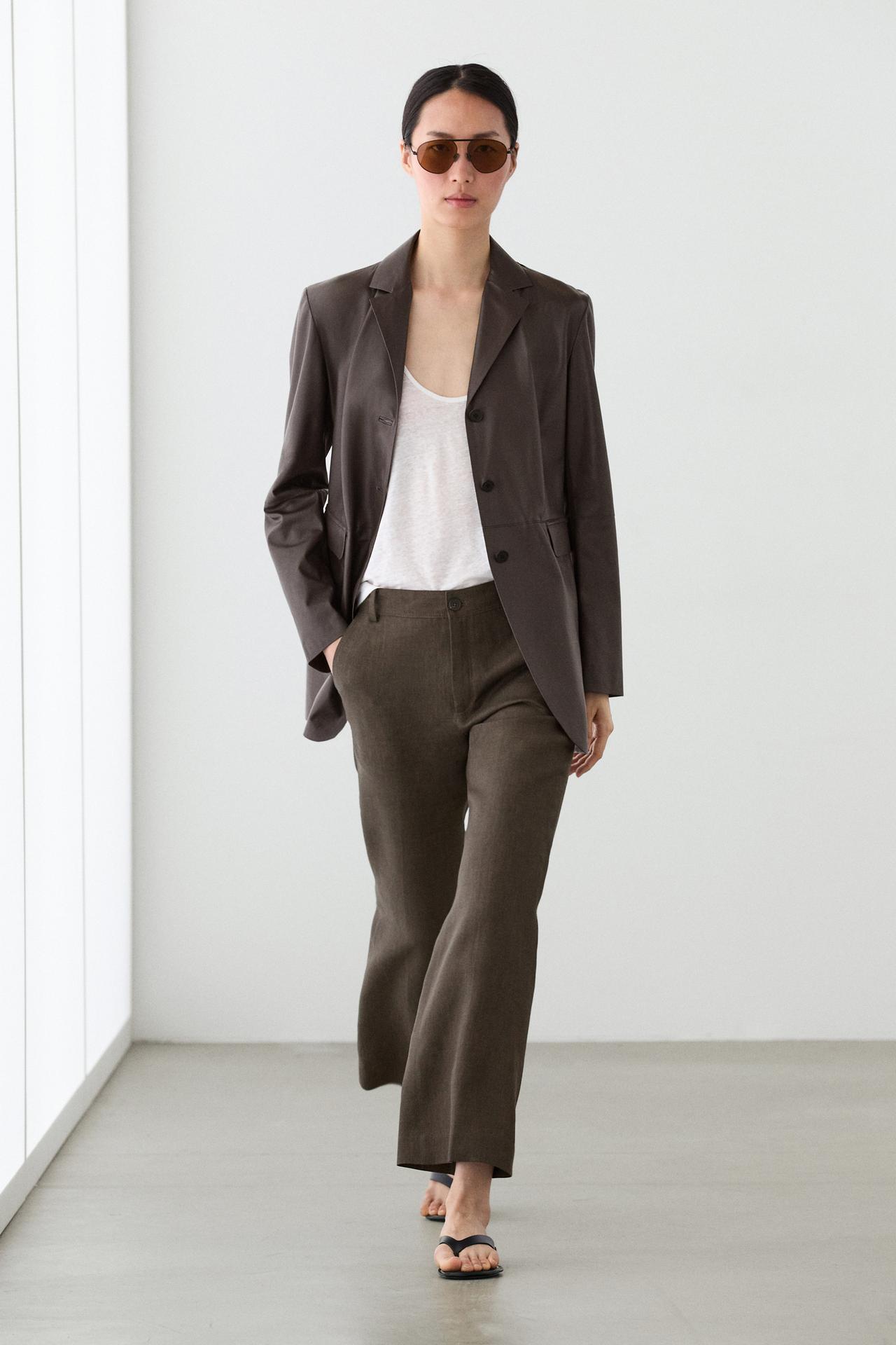 Kick flare cropped linen trousers — GREEN MARL
