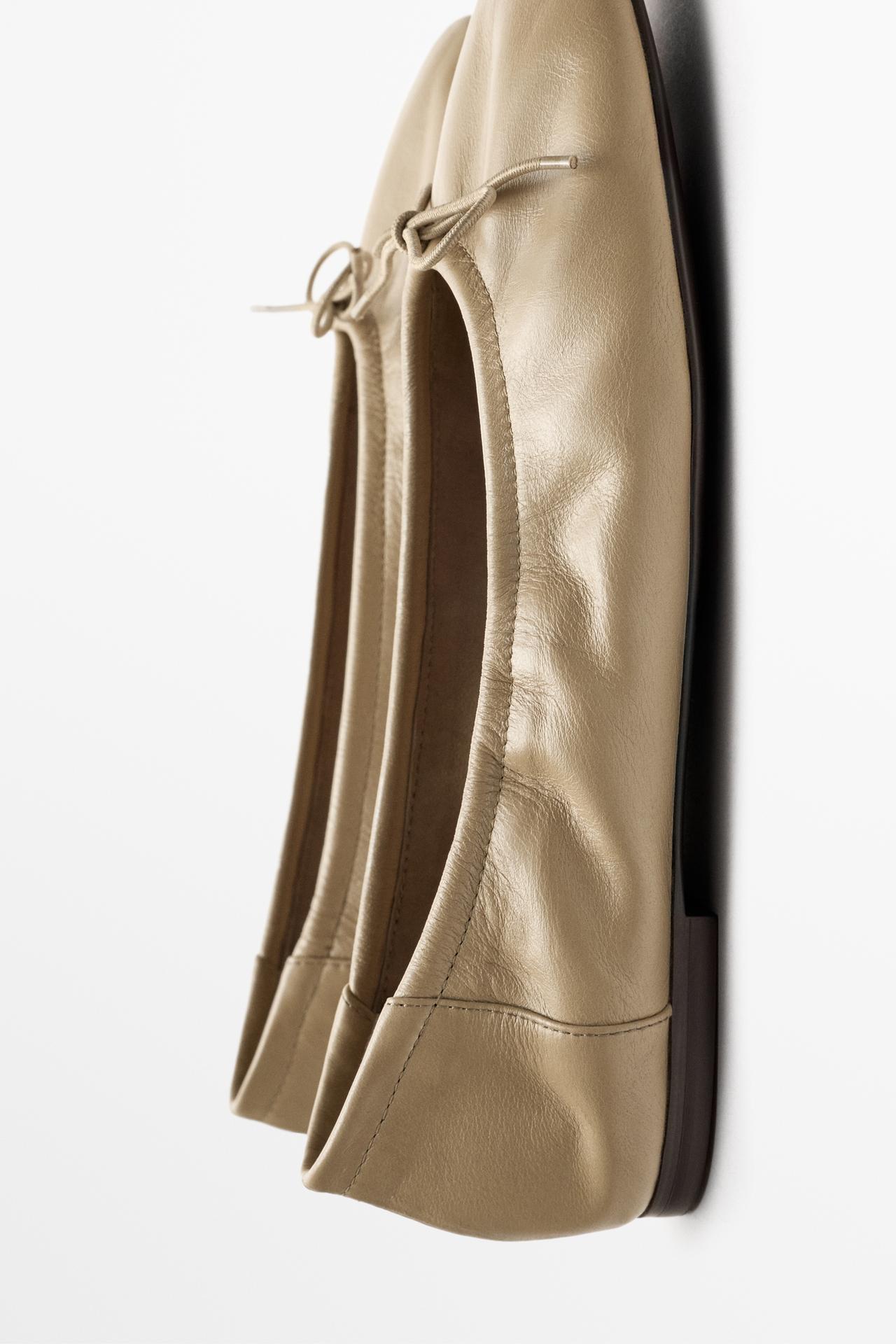 Ruched bow leather ballet flat — BEIGE